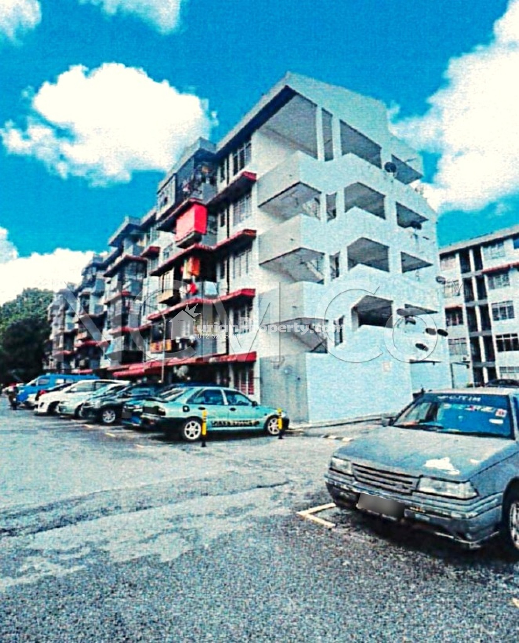 Flat For Auction at Taman Sri Indah