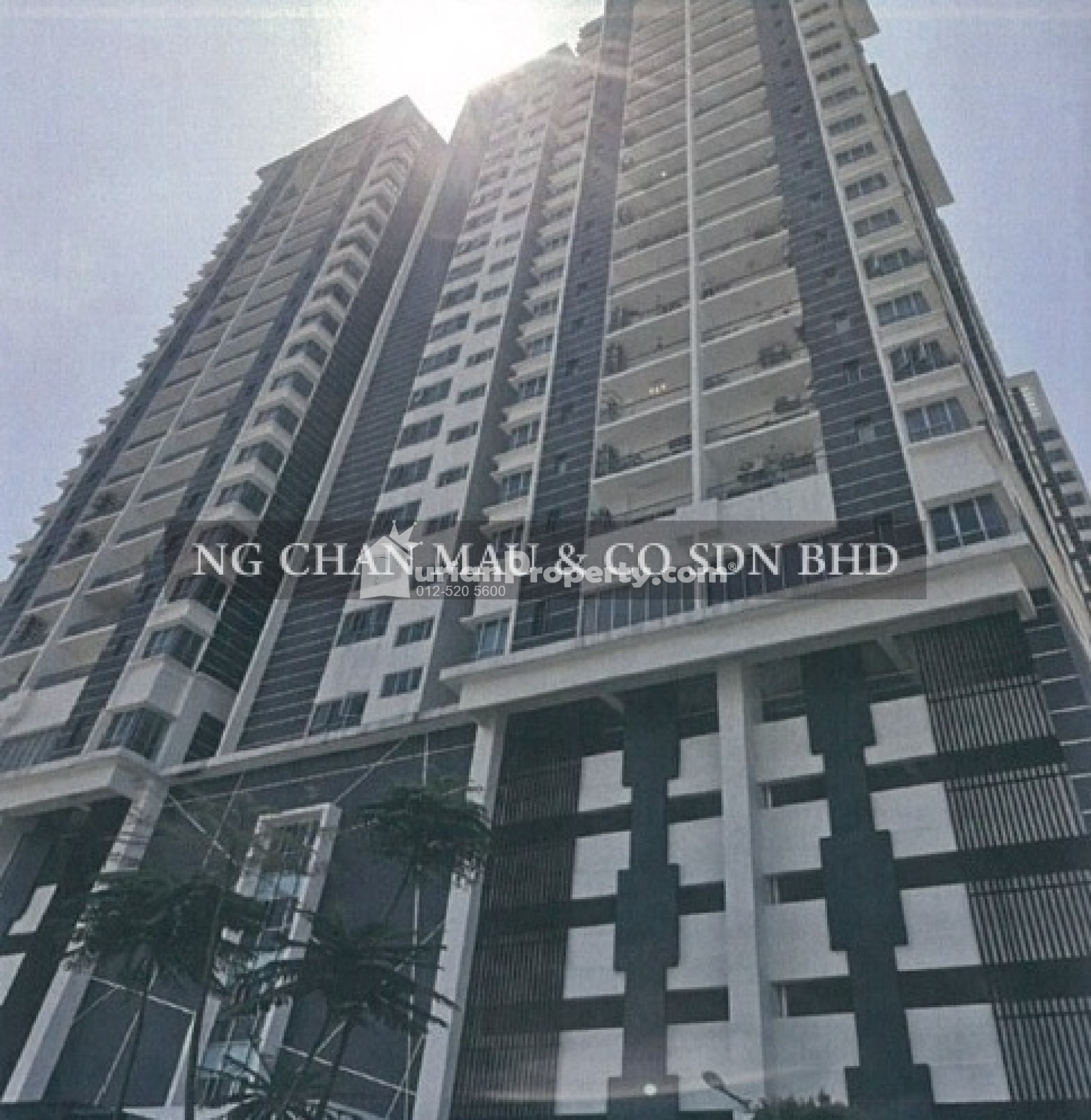 Condo For Auction at Zeta Deskye Residence