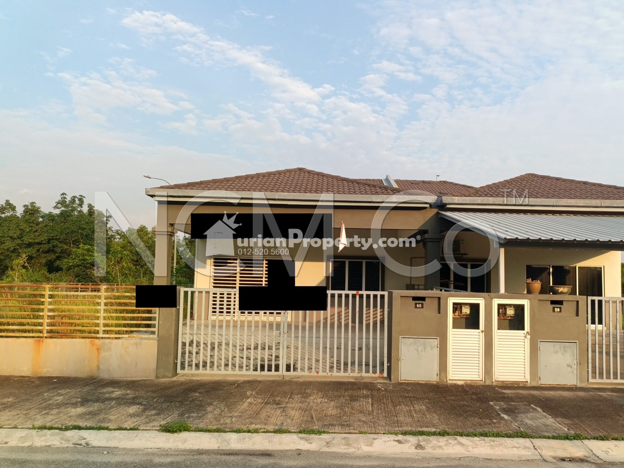 Semi D For Auction at Meru Ria