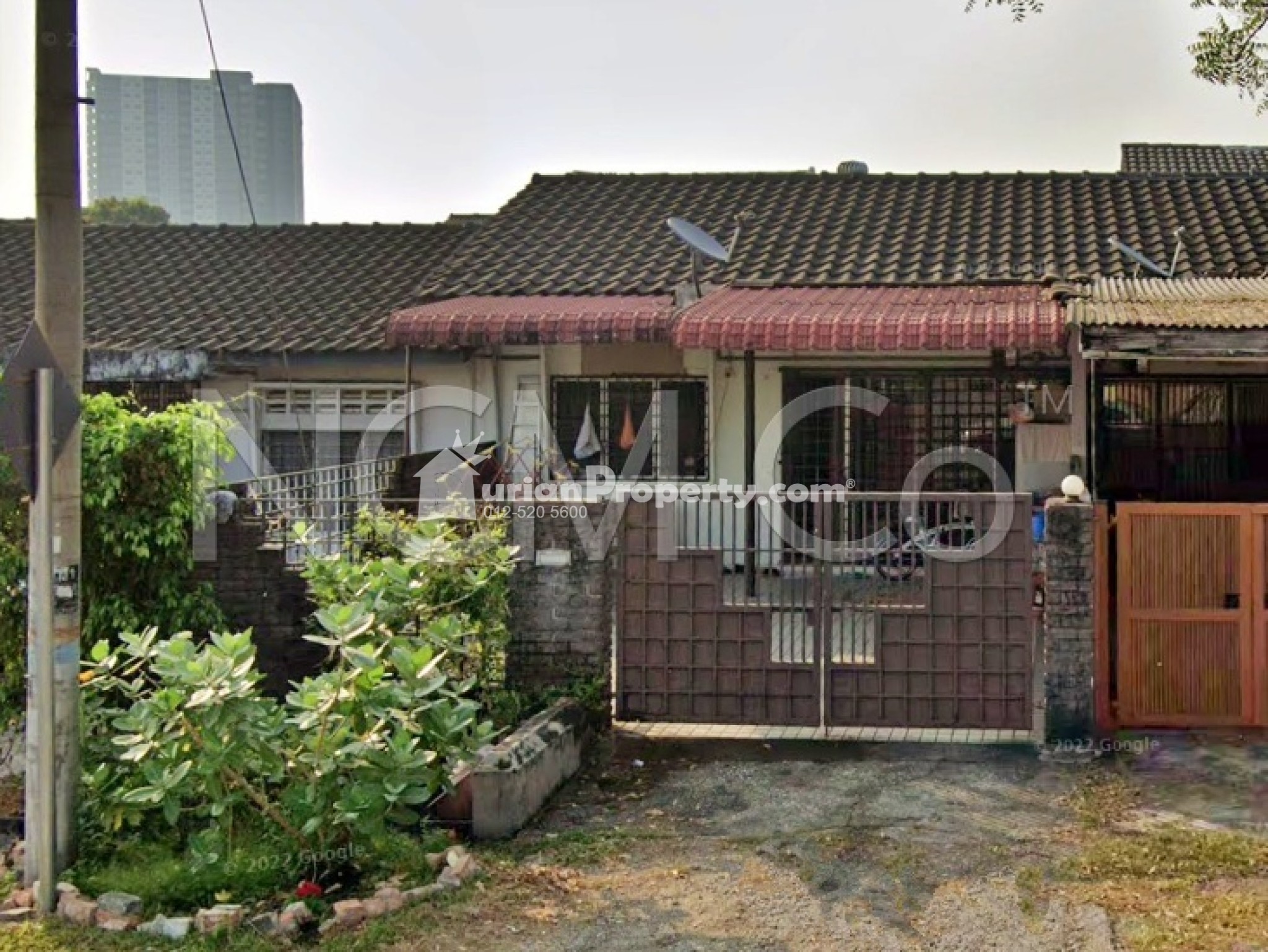 Terrace House For Auction at Taman Seri Melati