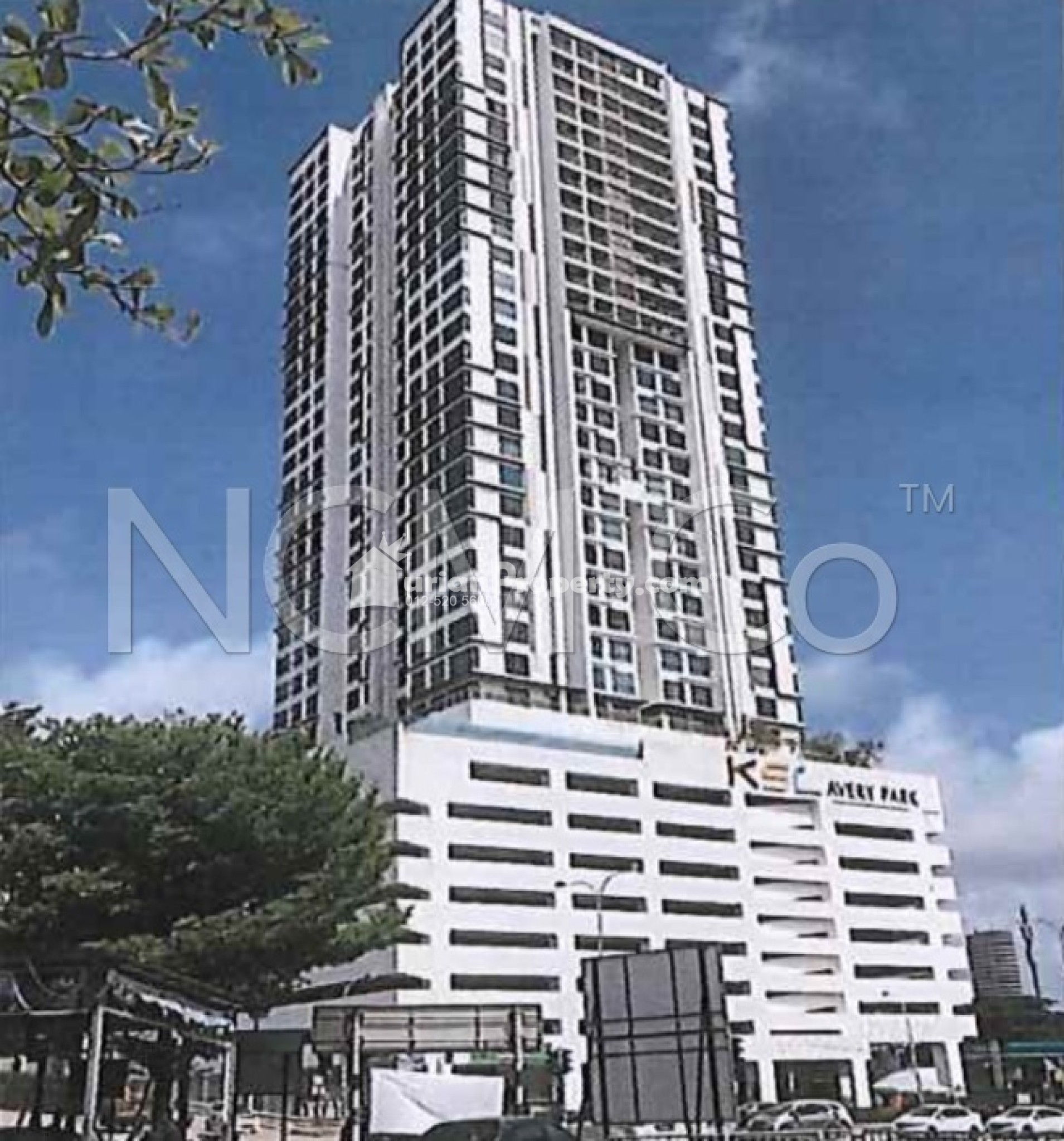 Serviced Residence For Auction at Avery Park