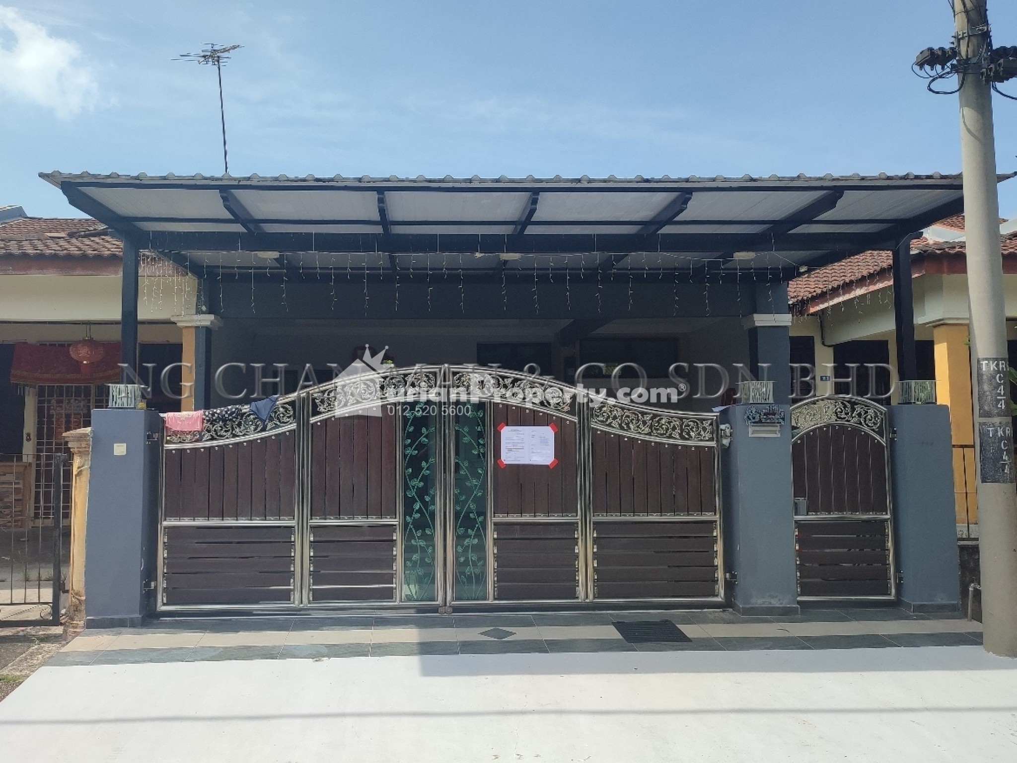 Terrace House For Auction at Taman Kelisa Ria