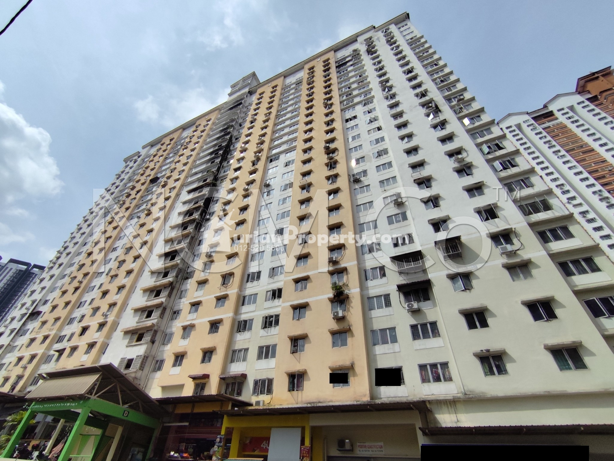Apartment For Auction at Flora Damansara Apartment