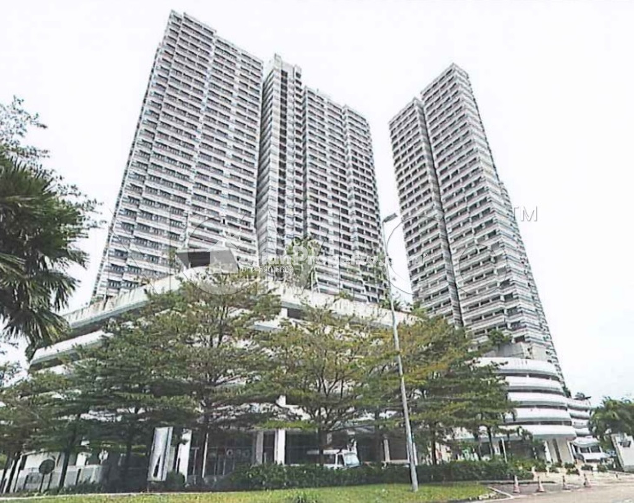 Serviced Residence For Auction at Meridin Suites Residences