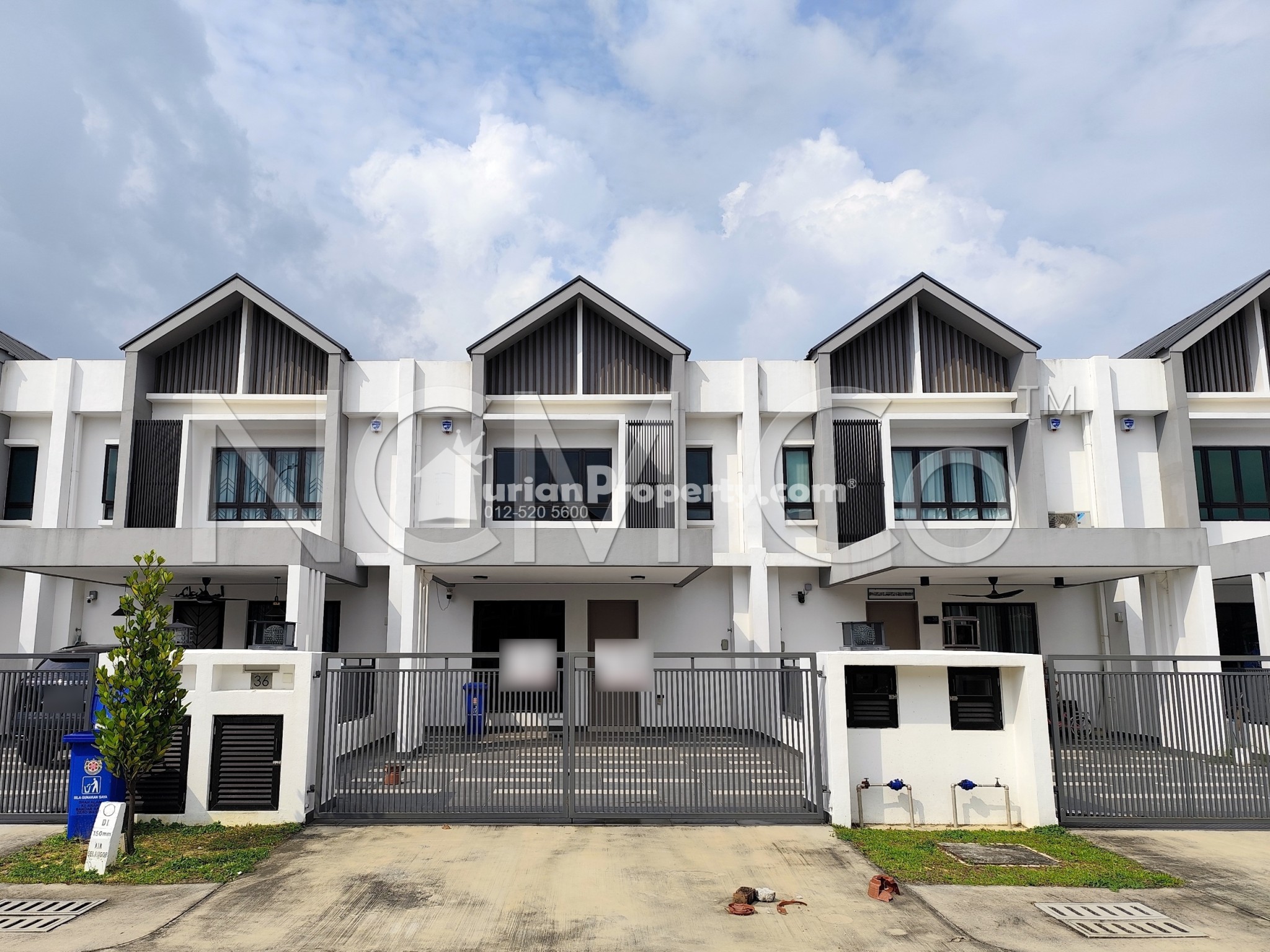 Terrace House For Auction at Alam Impian