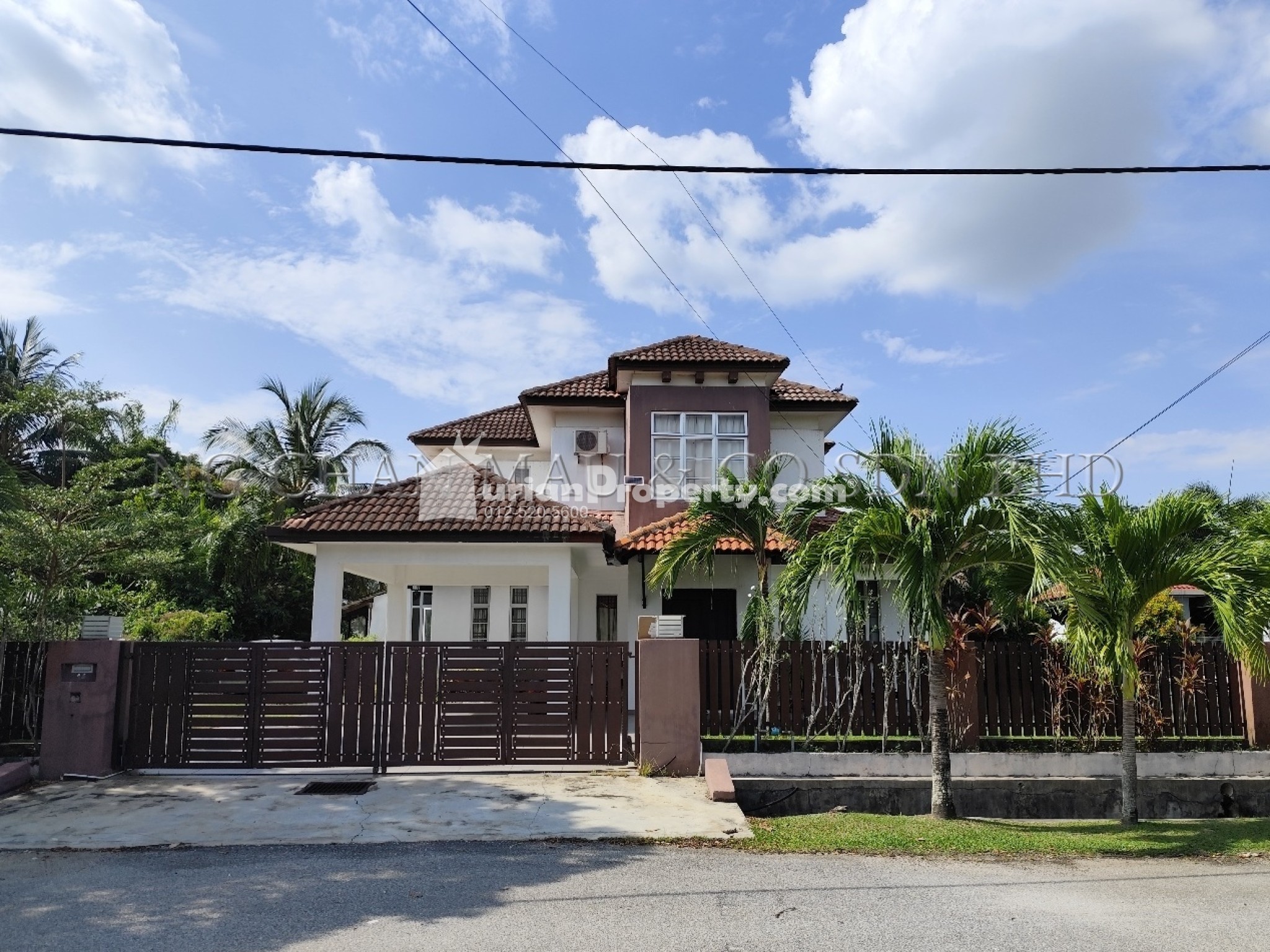 Terrace House For Auction at Pantai Sepang Putra