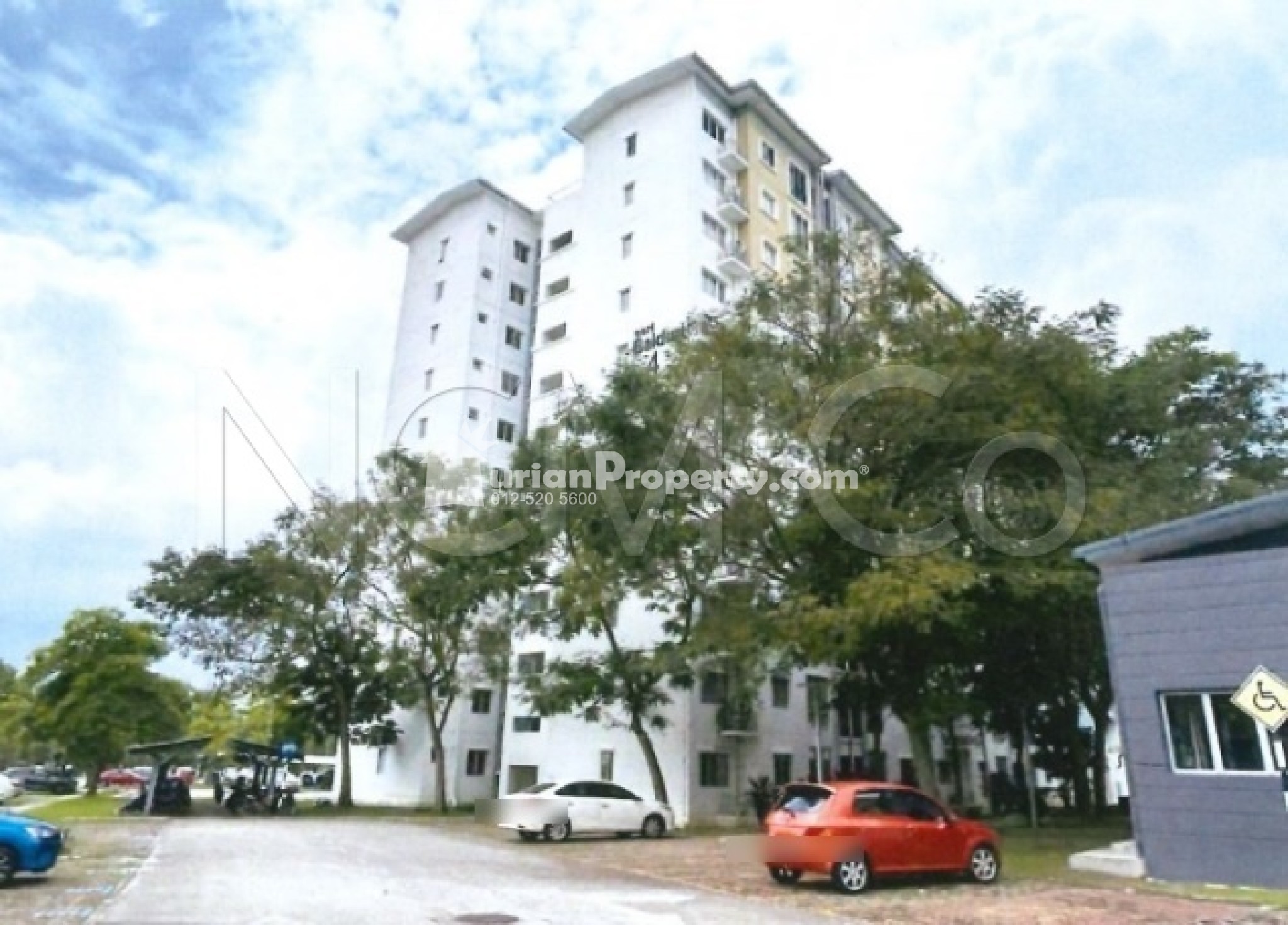 Apartment For Auction at Seri Baiduri Apartment