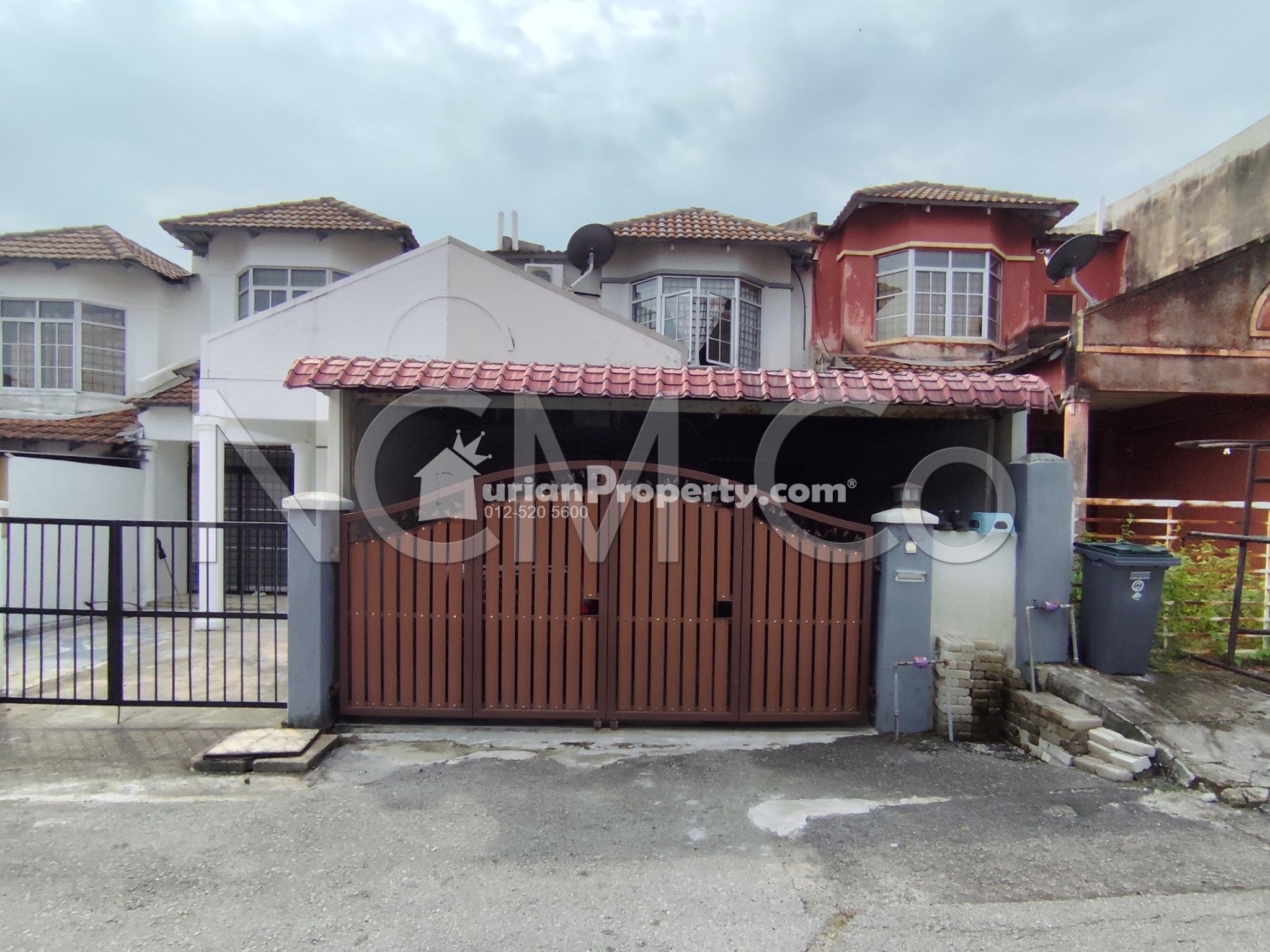 Terrace House For Auction at Taman Desa Melor