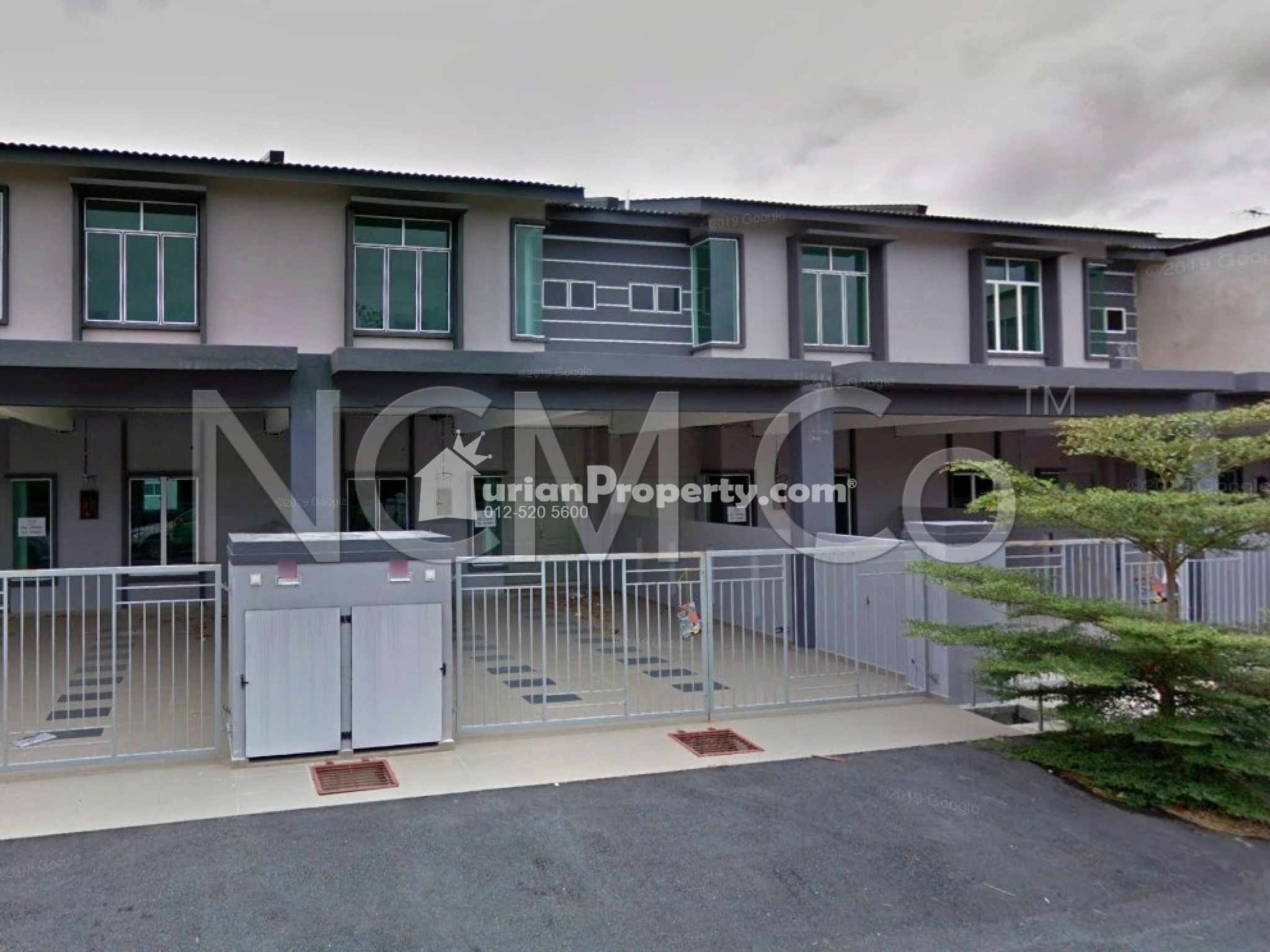 Terrace House For Auction at Taman Mawar Indah