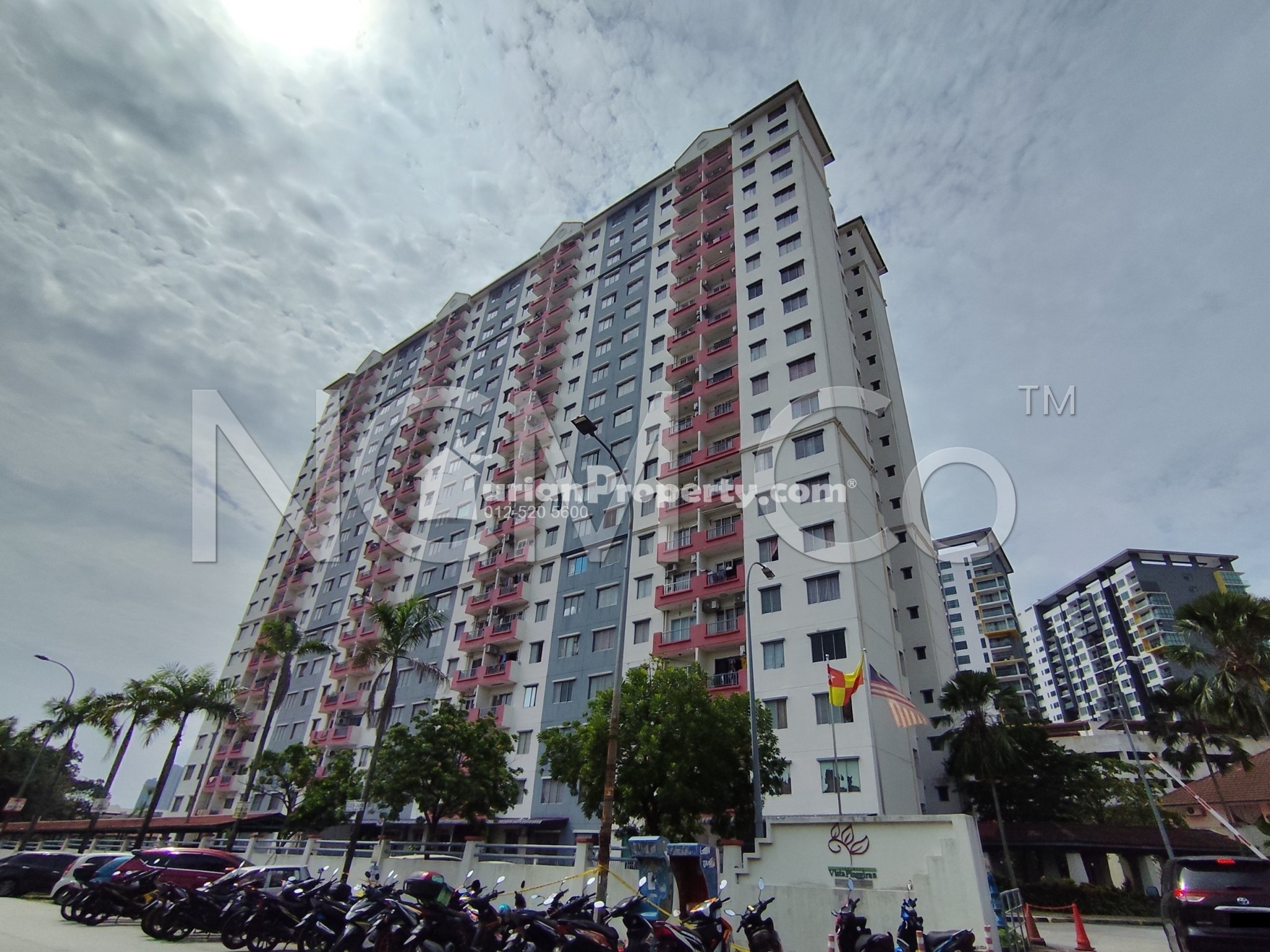 Apartment For Auction at Vista Pinggiran