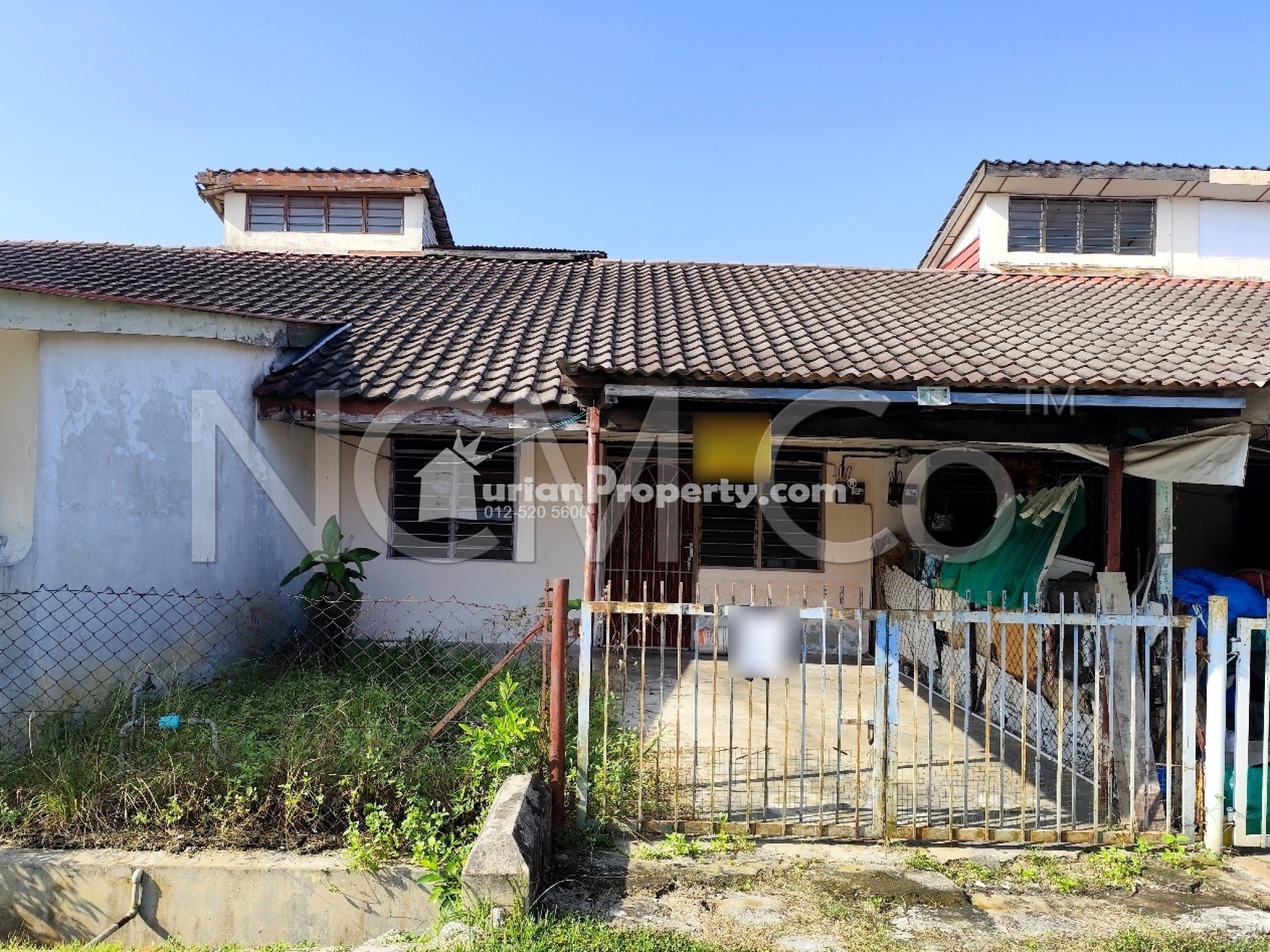 Terrace House For Auction at Taman Parit Jaya