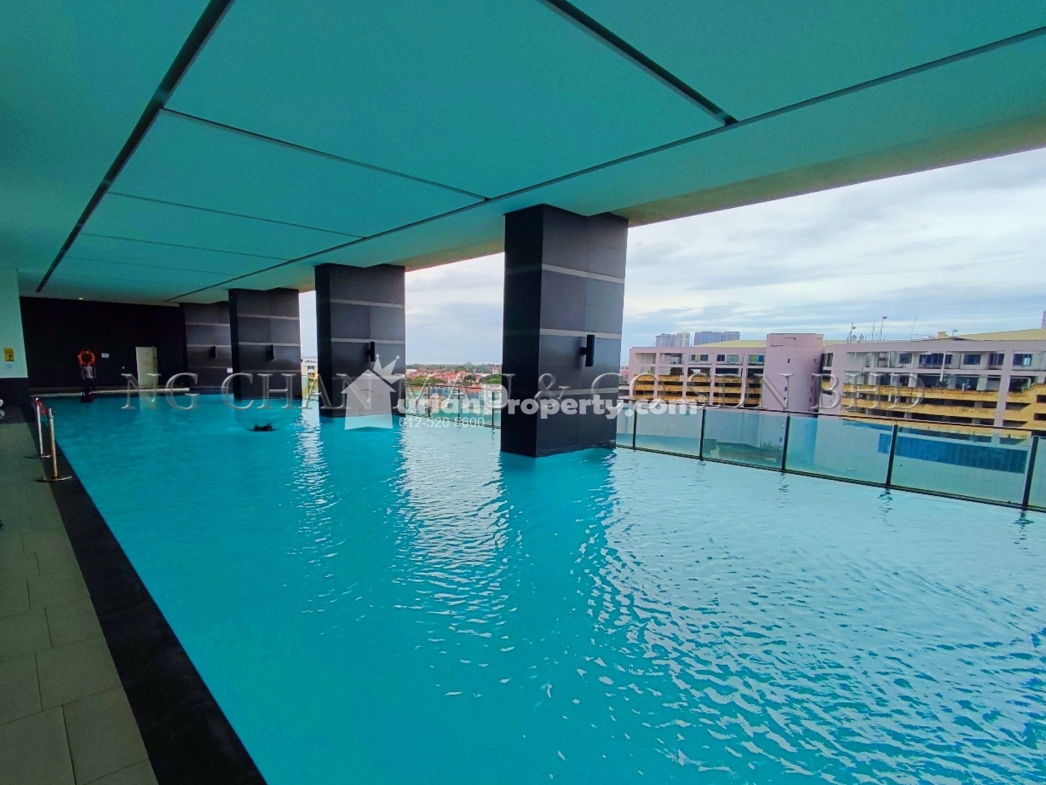 Serviced Residence For Auction at The Shore