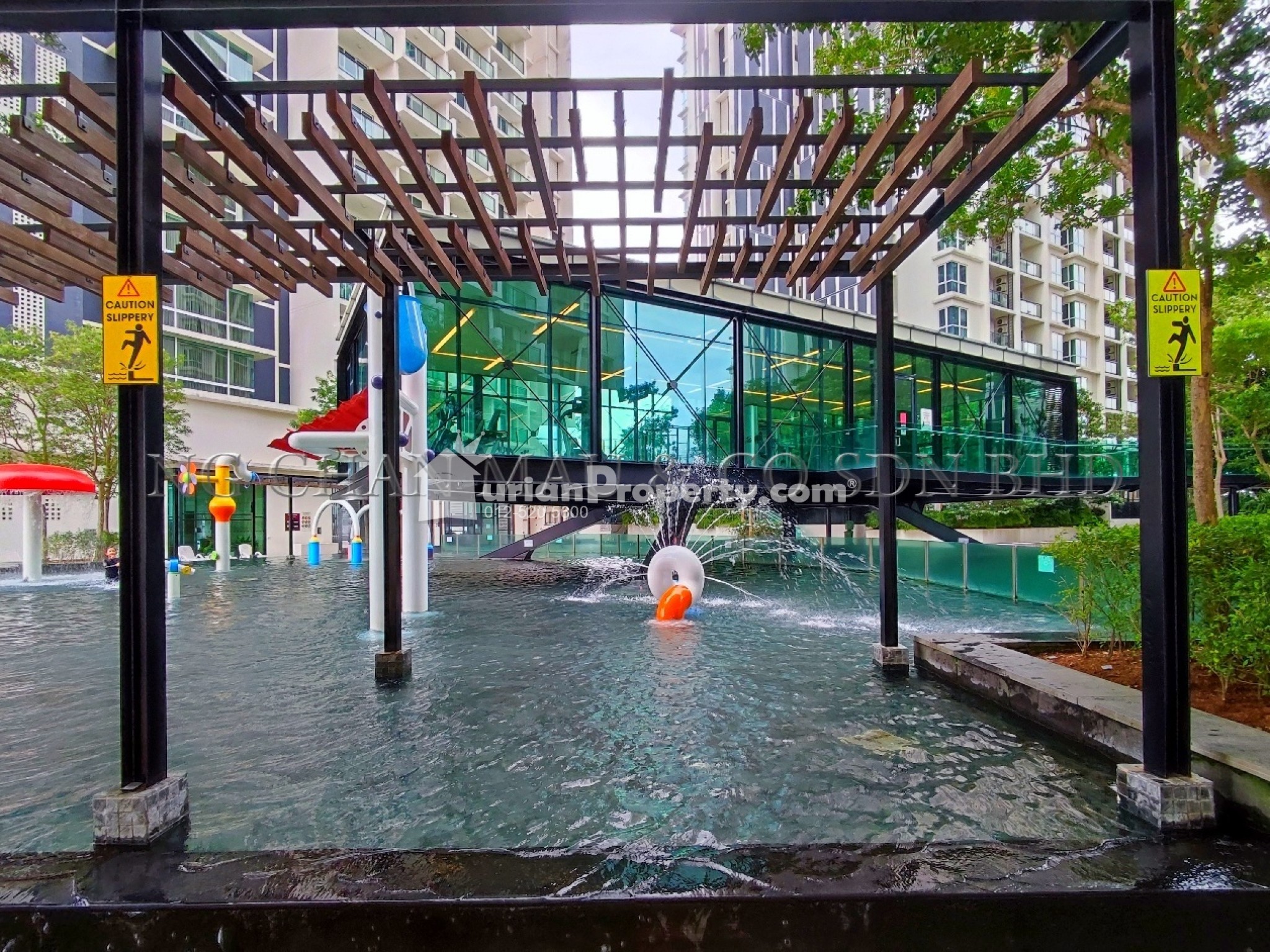 Serviced Residence For Auction at The Shore