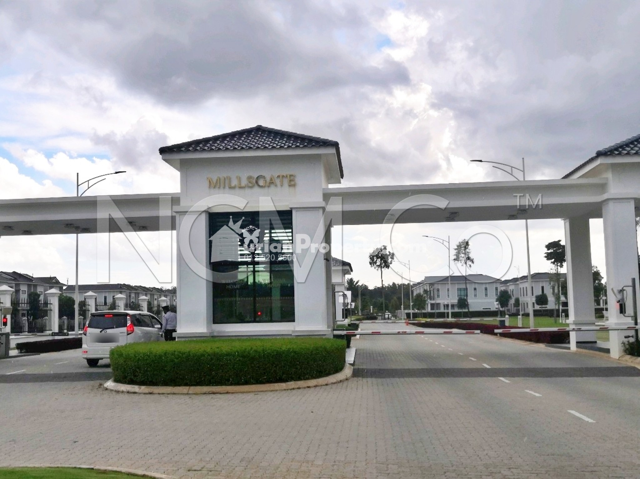 Terrace House For Auction at Eco Tropics