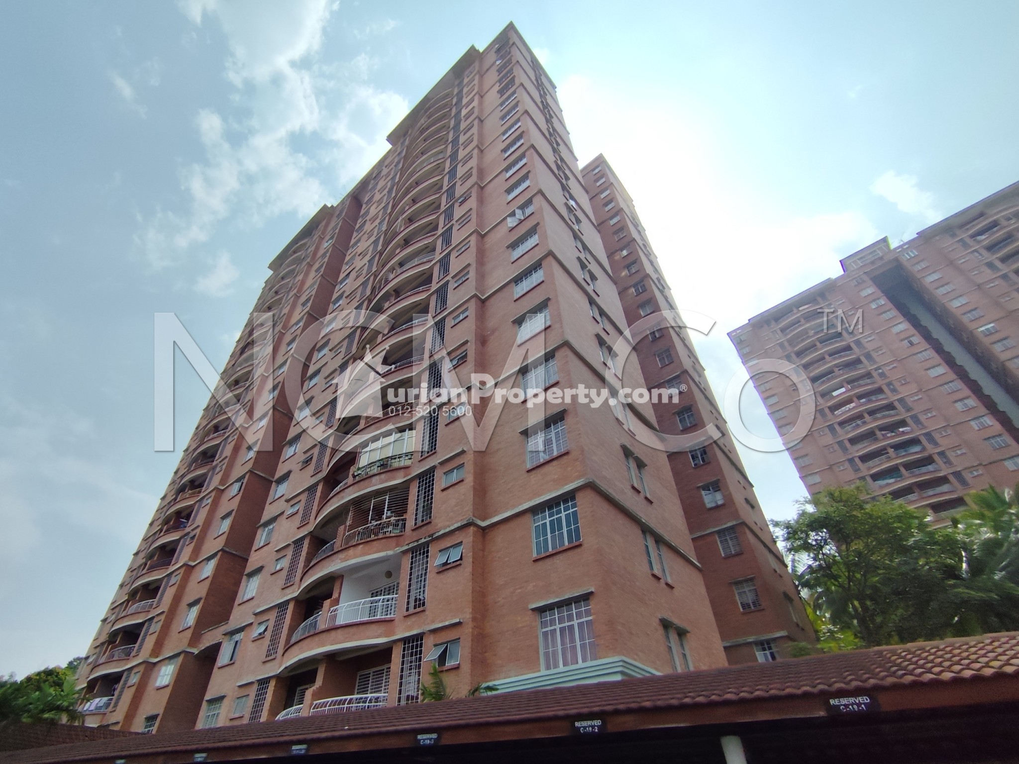 Condo For Auction at Greenview Residence