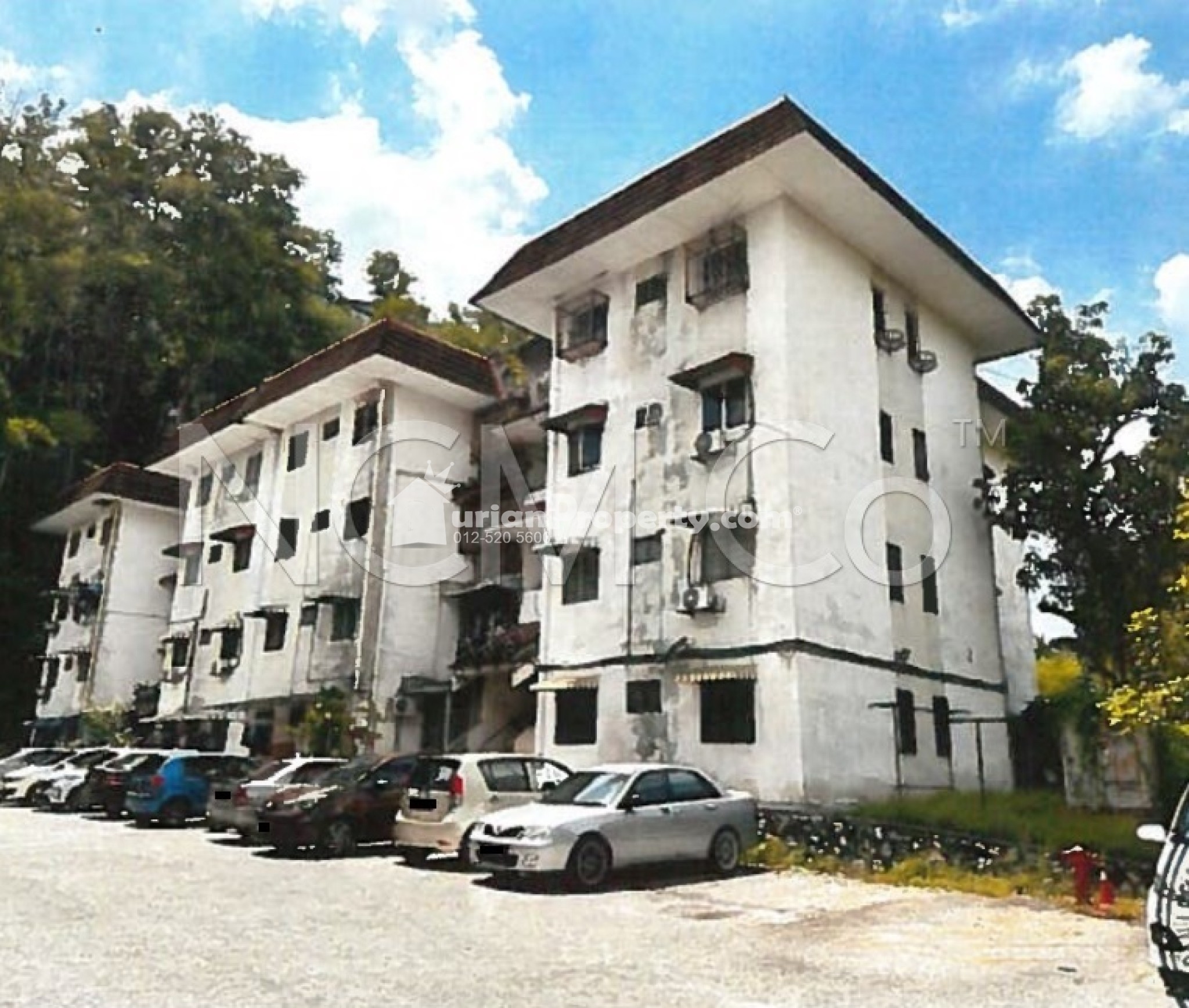 Apartment For Auction at Kenanga Apartment