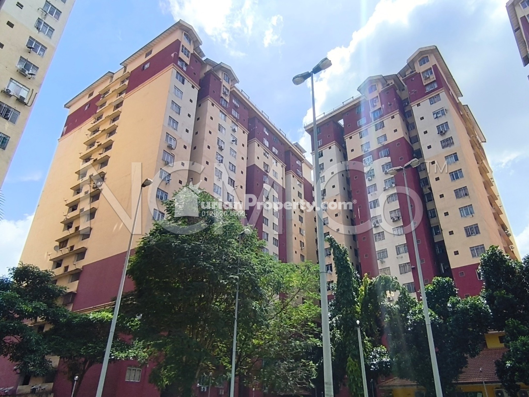 Apartment For Auction at Mentari Court 1