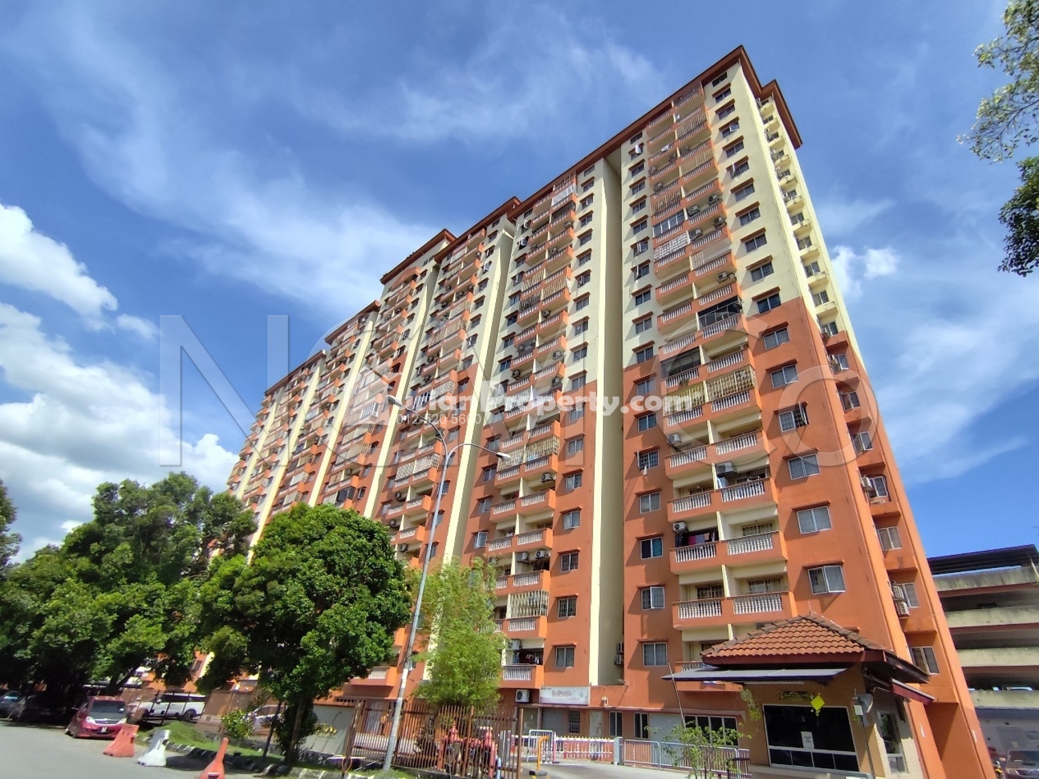 Apartment For Auction at Sri Cempaka Apartment