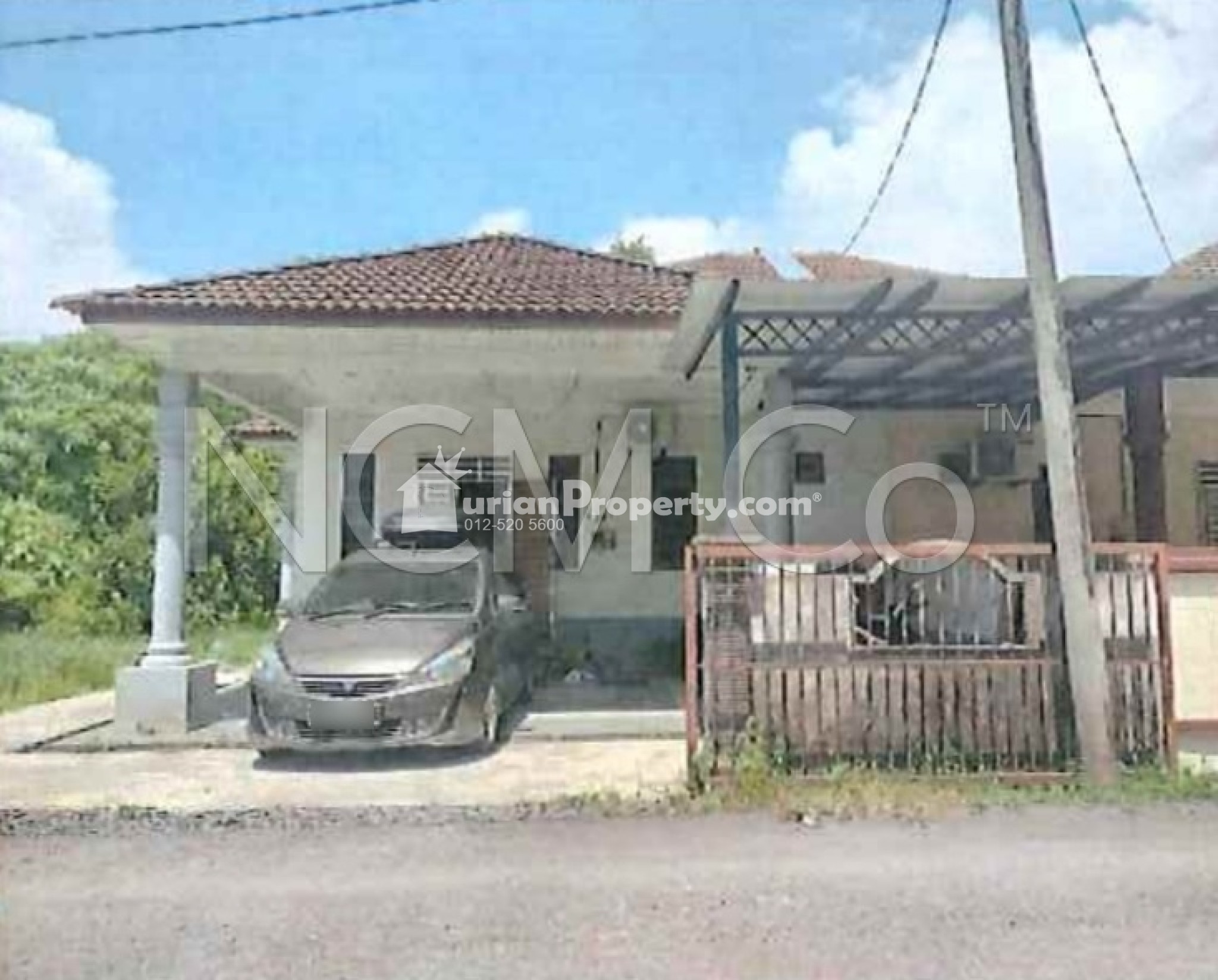 Semi D For Auction at Paka