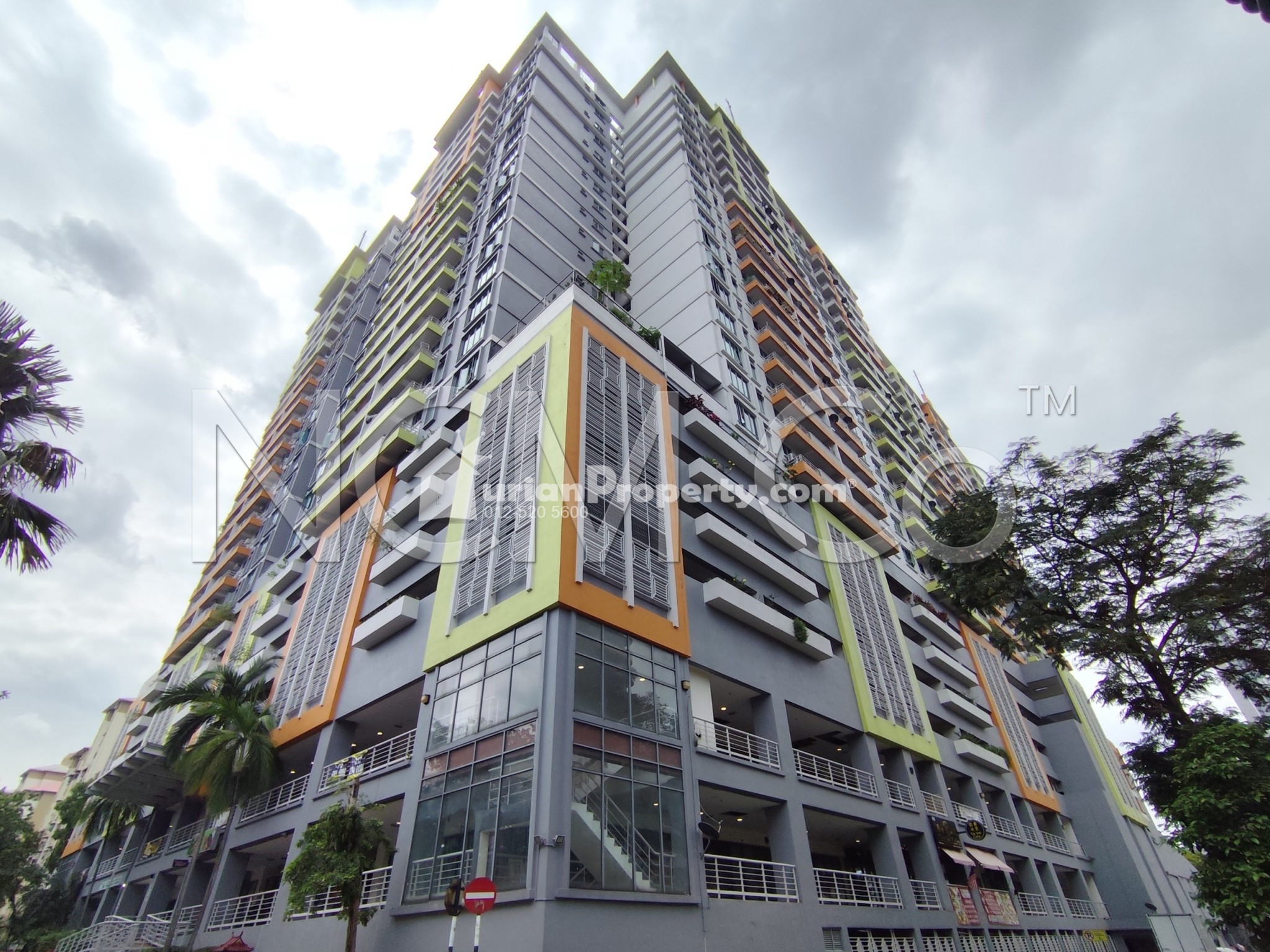 Serviced Residence For Auction at D'Alamanda