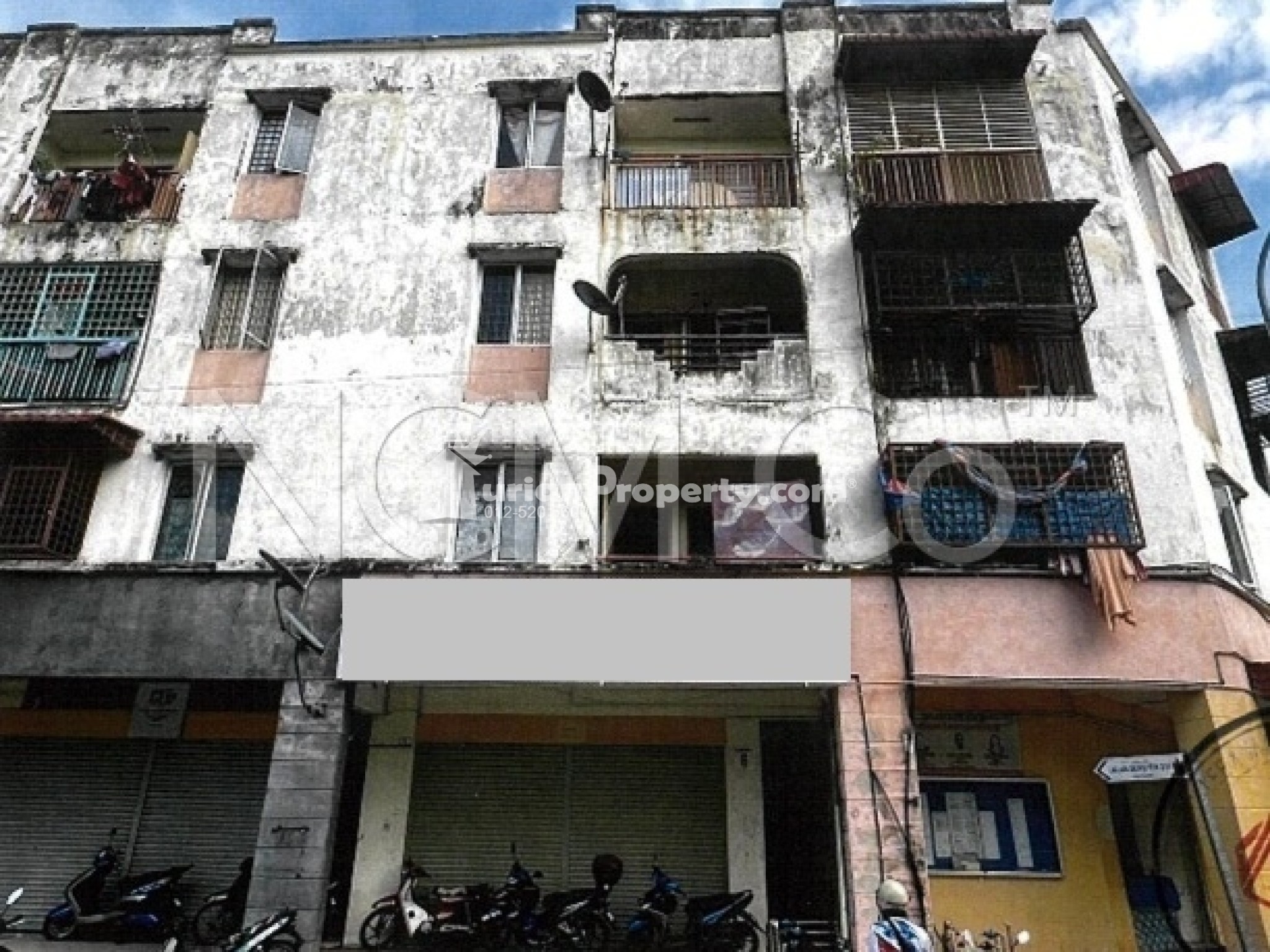 Apartment For Auction at Taman Kajang Utama
