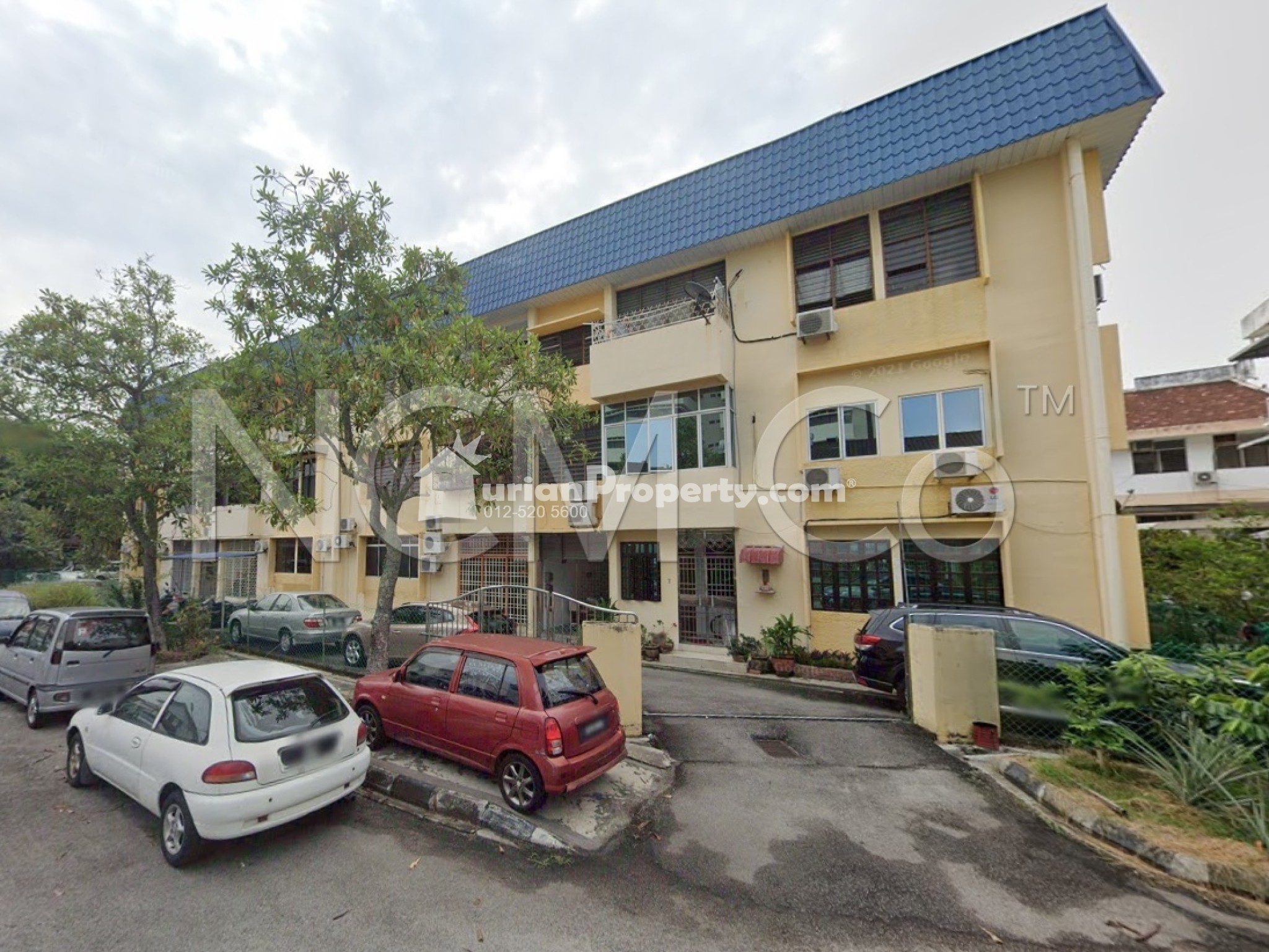 Flat For Auction at Georgetown