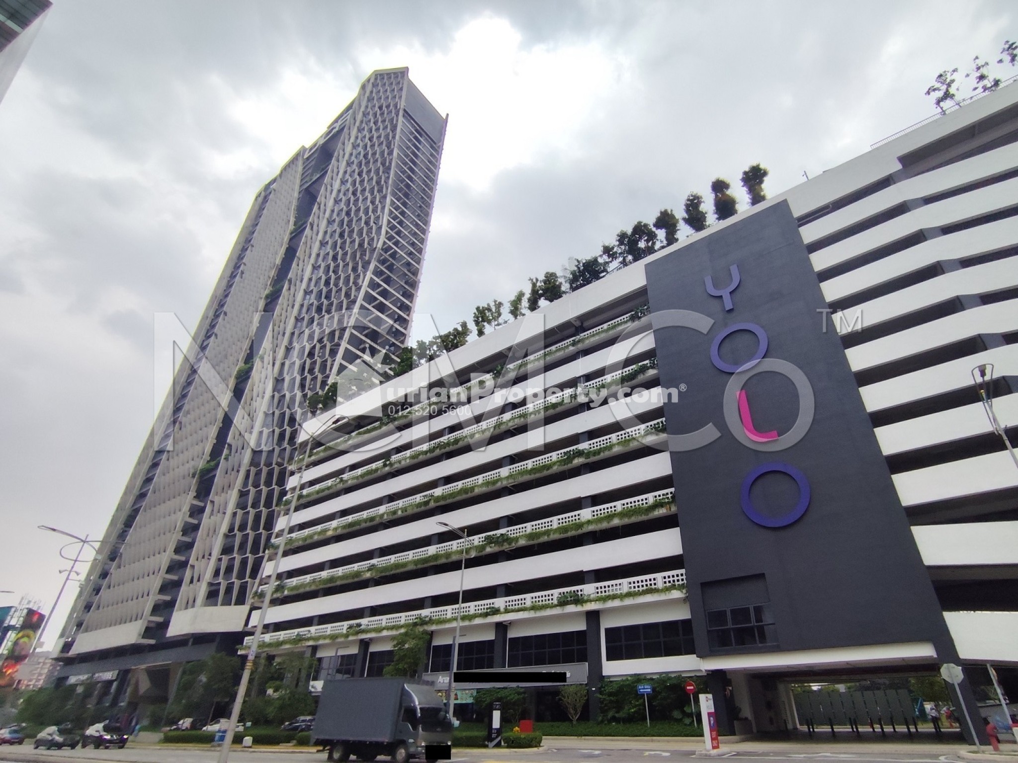 Shop For Auction at Yolo Signature Suites