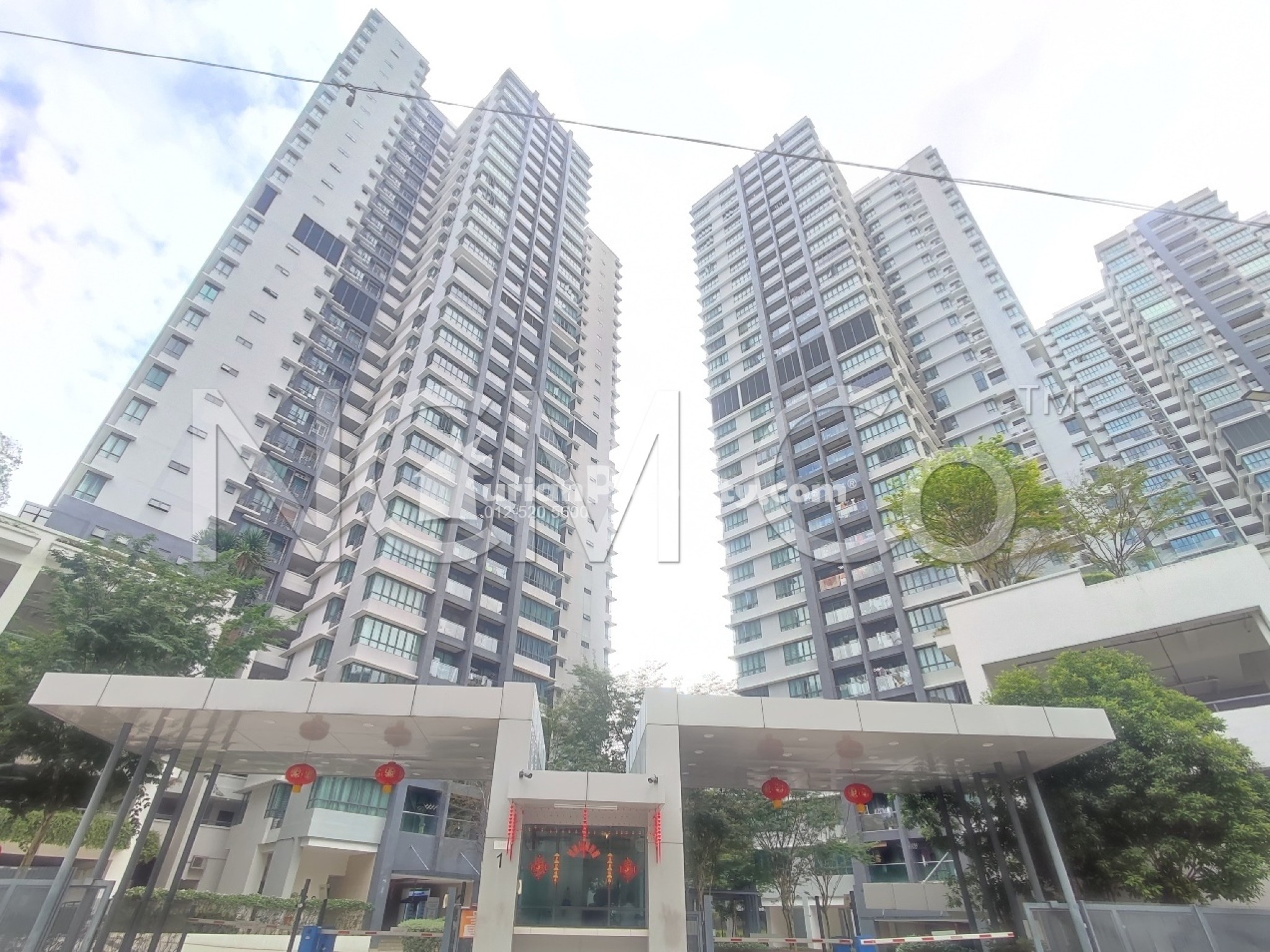 Condo For Auction at Infiniti 3 Residences