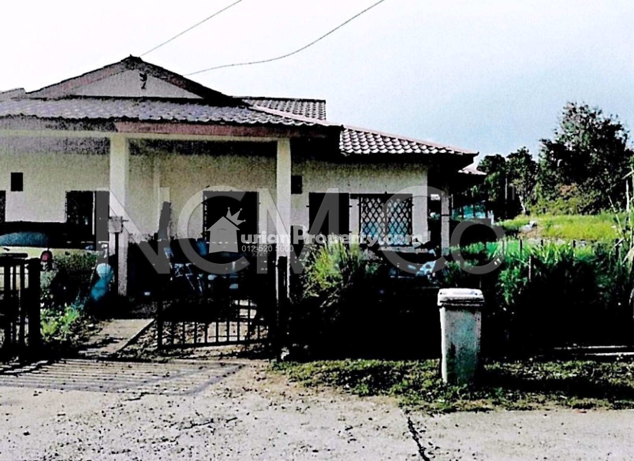 Terrace House For Auction at Tawau