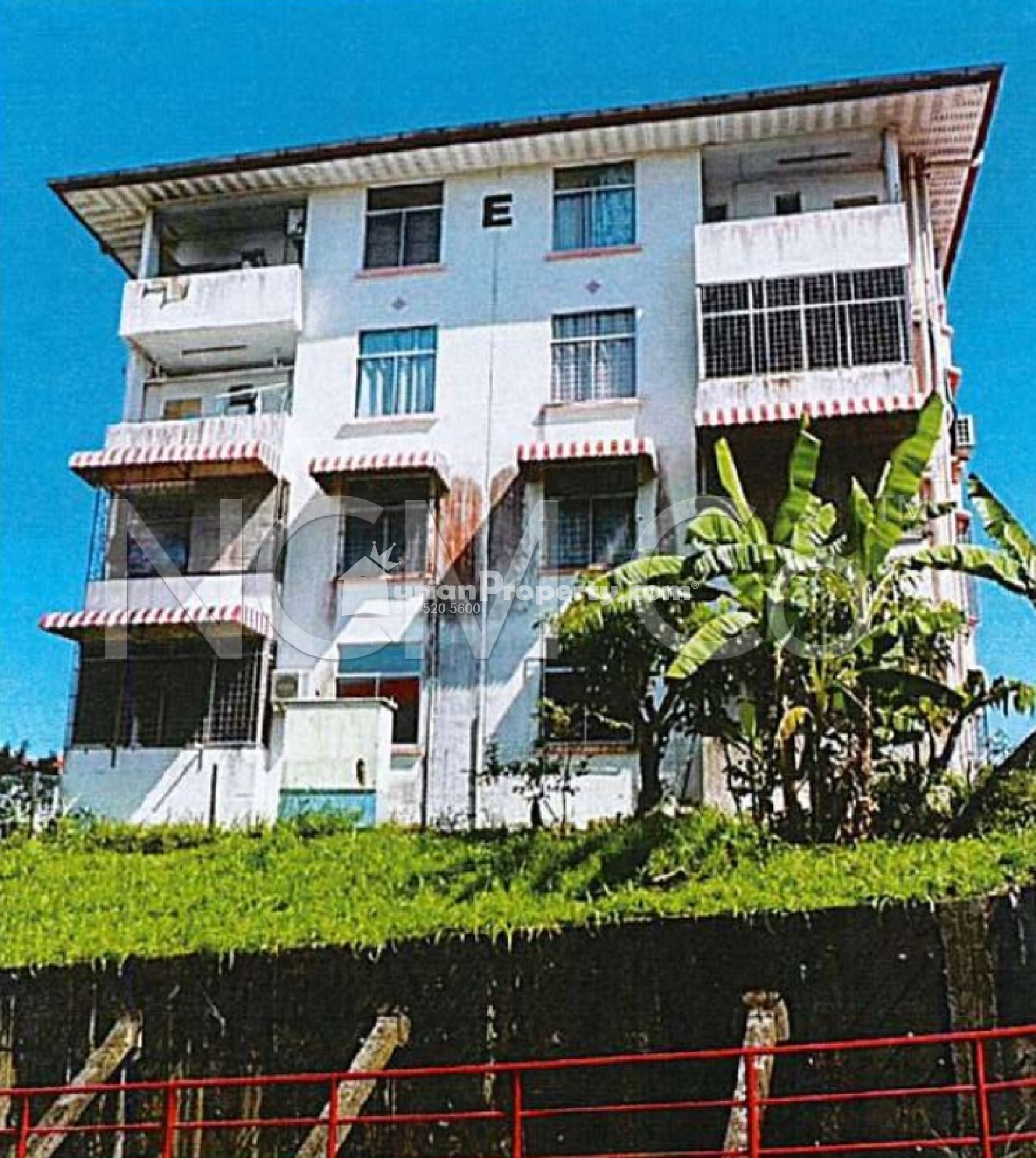 Apartment For Auction at Country Heights Apartments 1