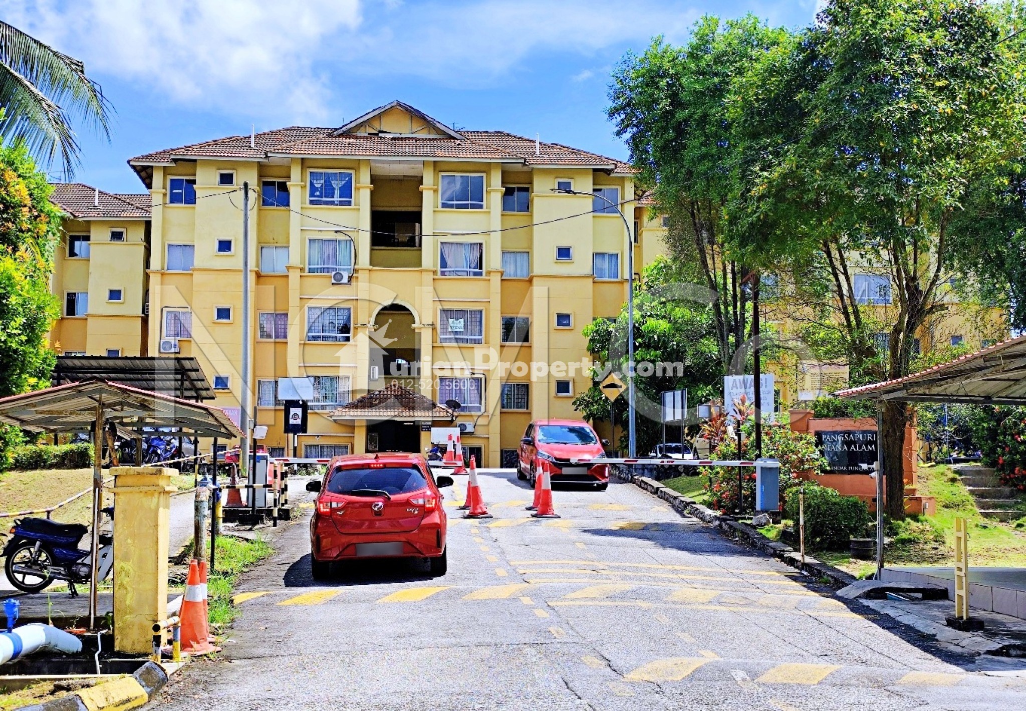 Apartment For Auction at Astana Alam 2