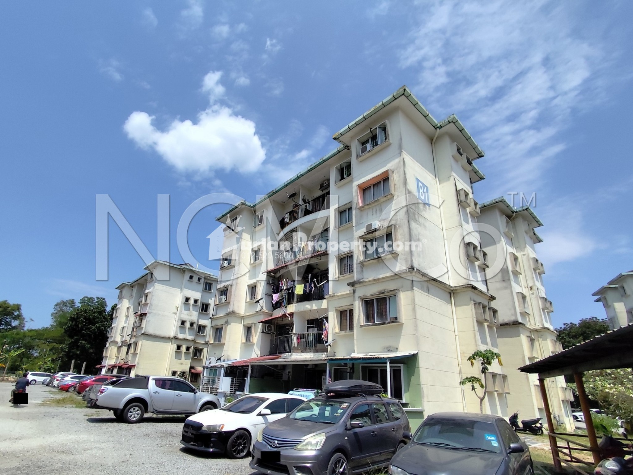 Apartment For Auction at Birchwood Court