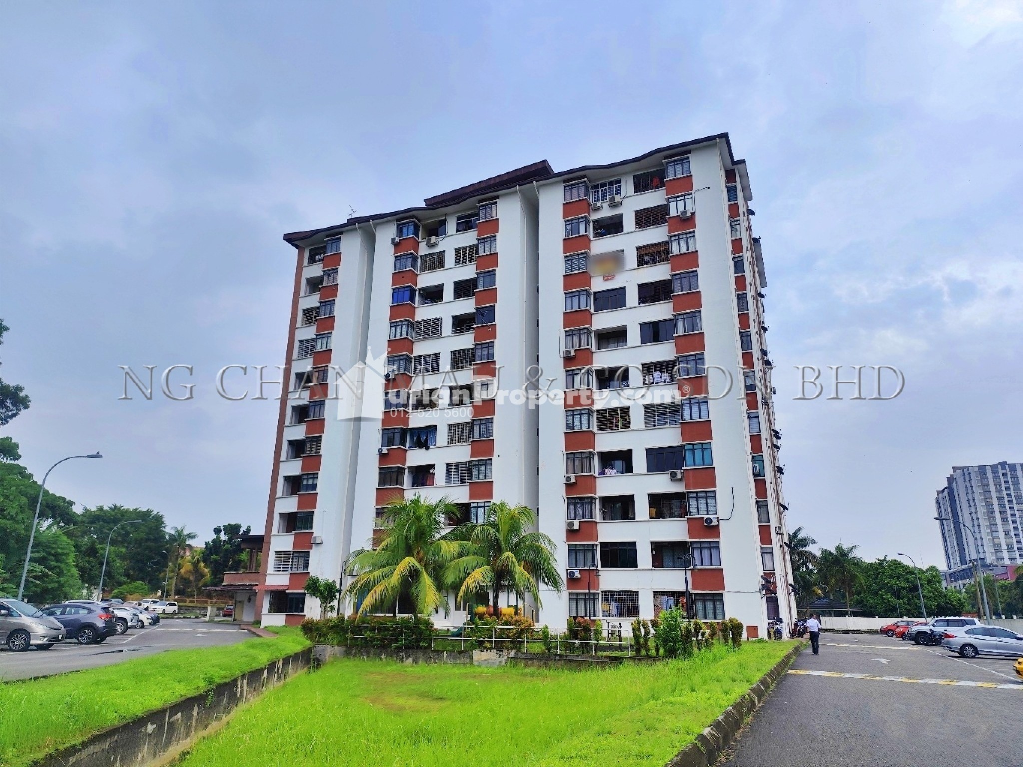 Apartment For Auction at Anggerik Residensi