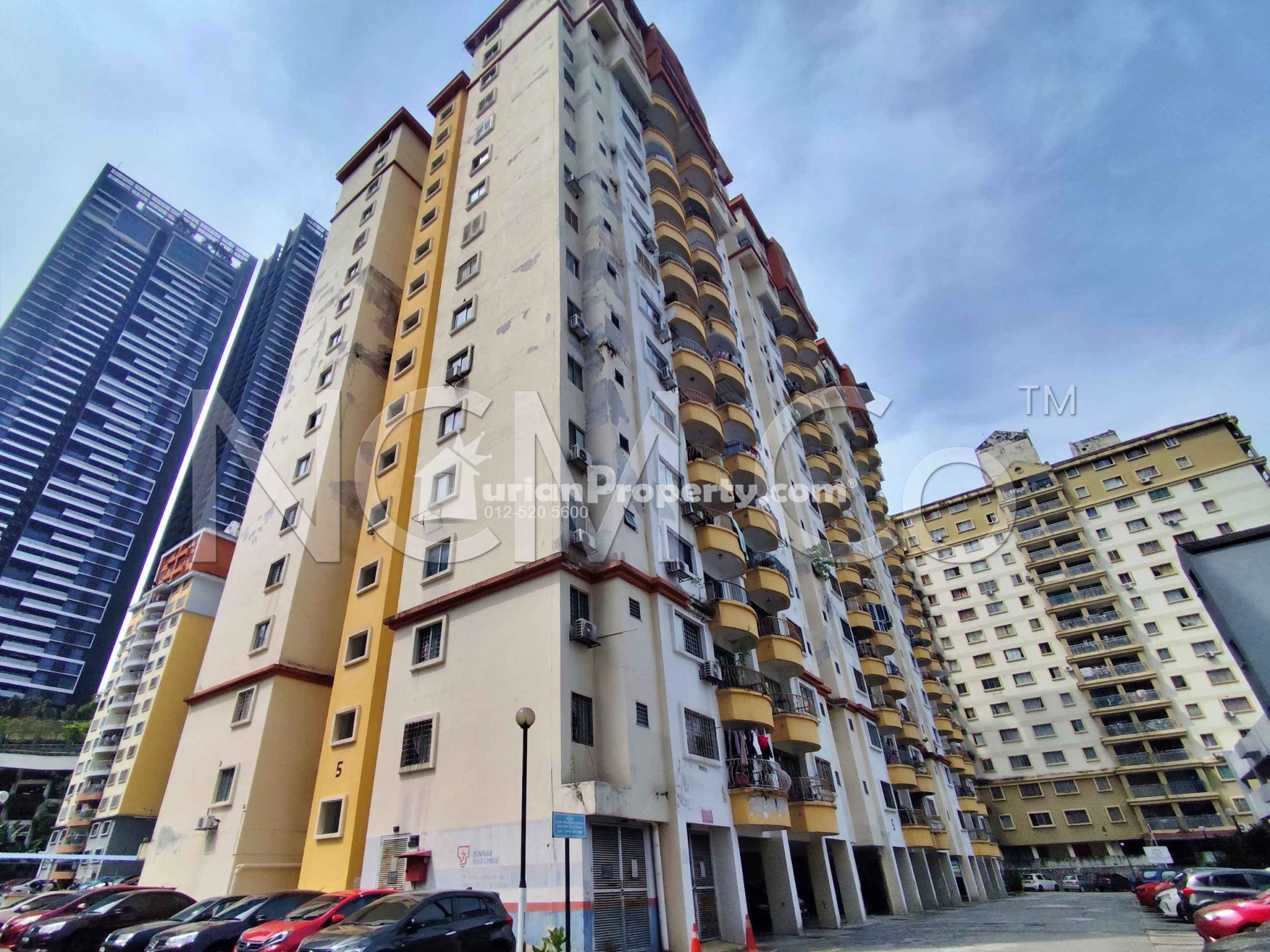 Apartment For Auction at Vista Angkasa