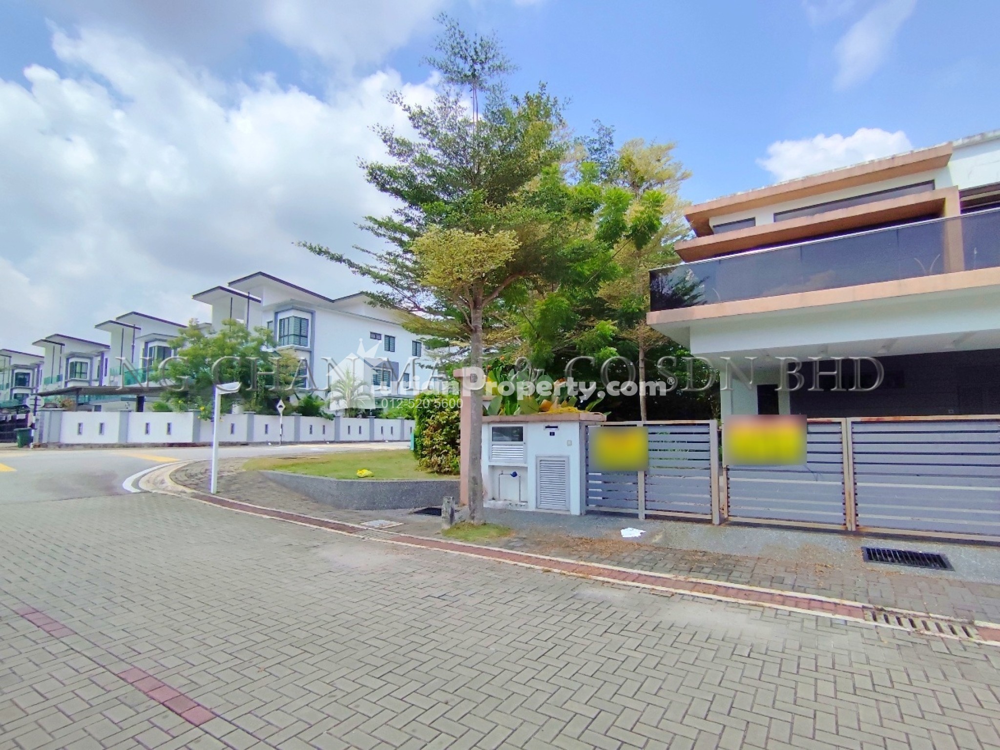 Semi D For Auction at Taman Villa Perdana