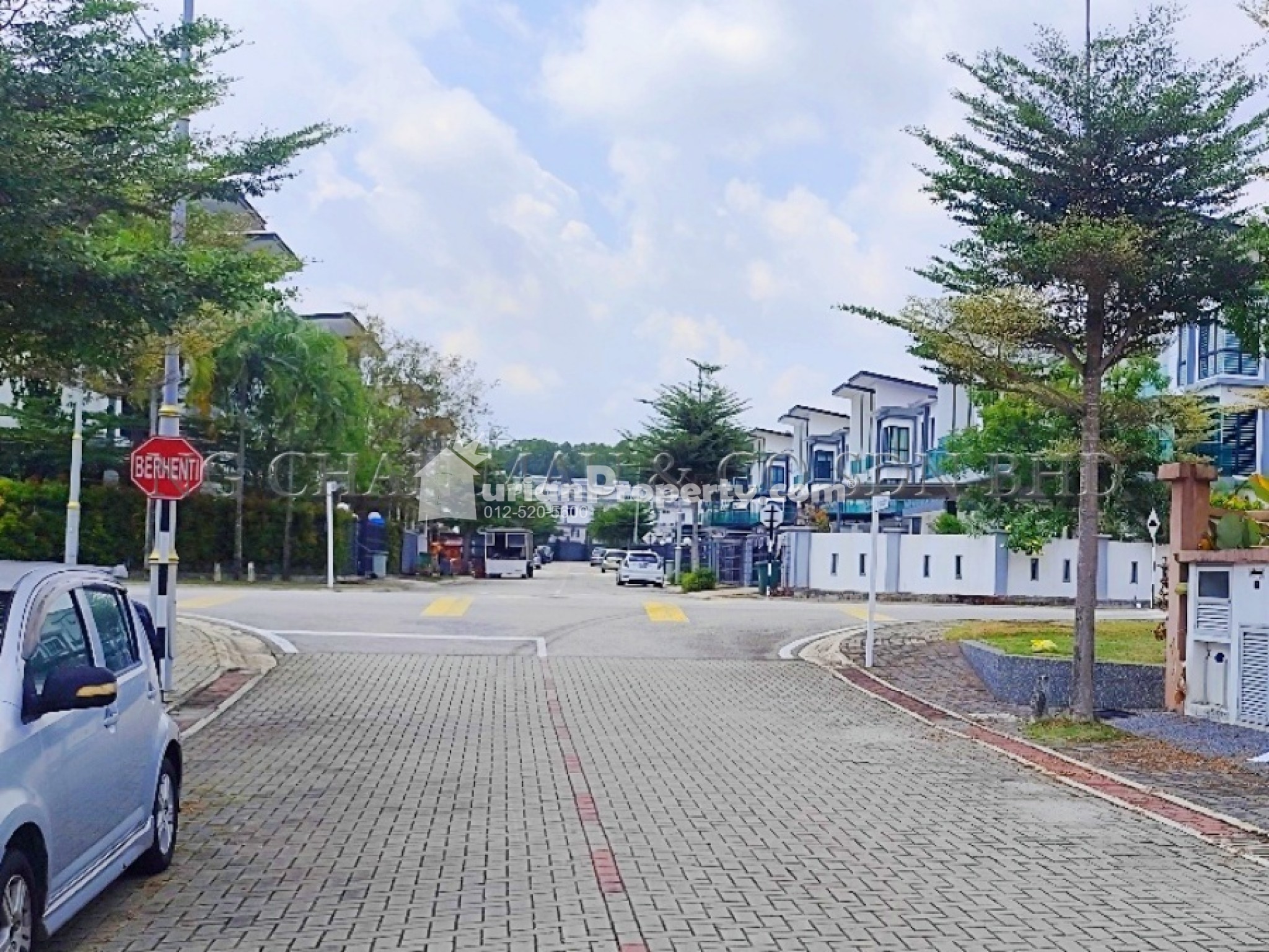 Semi D For Auction at Taman Villa Perdana