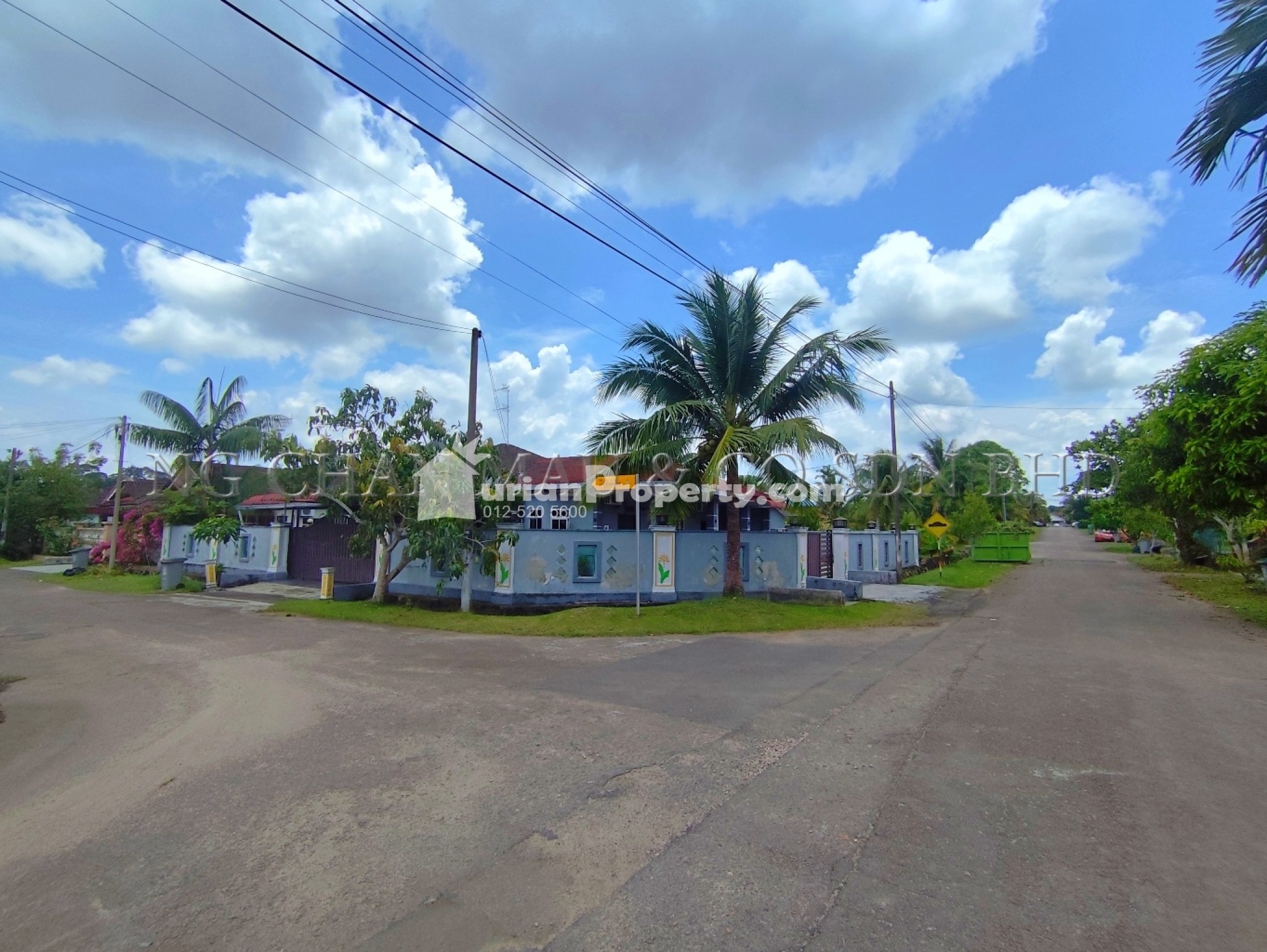 Bungalow House For Auction at Taman Sri Lambak
