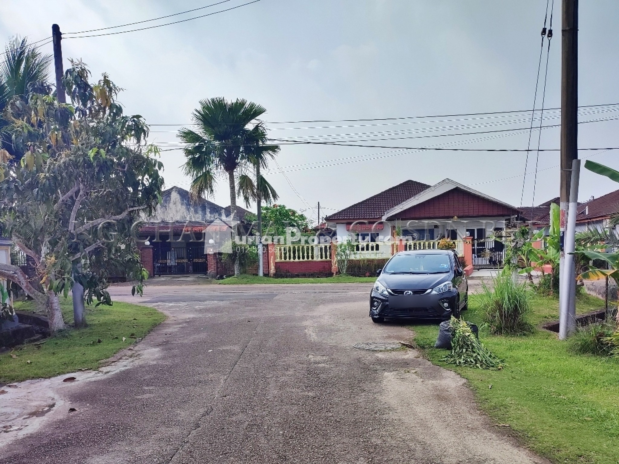 Bungalow House For Auction at Taman Sri Lambak