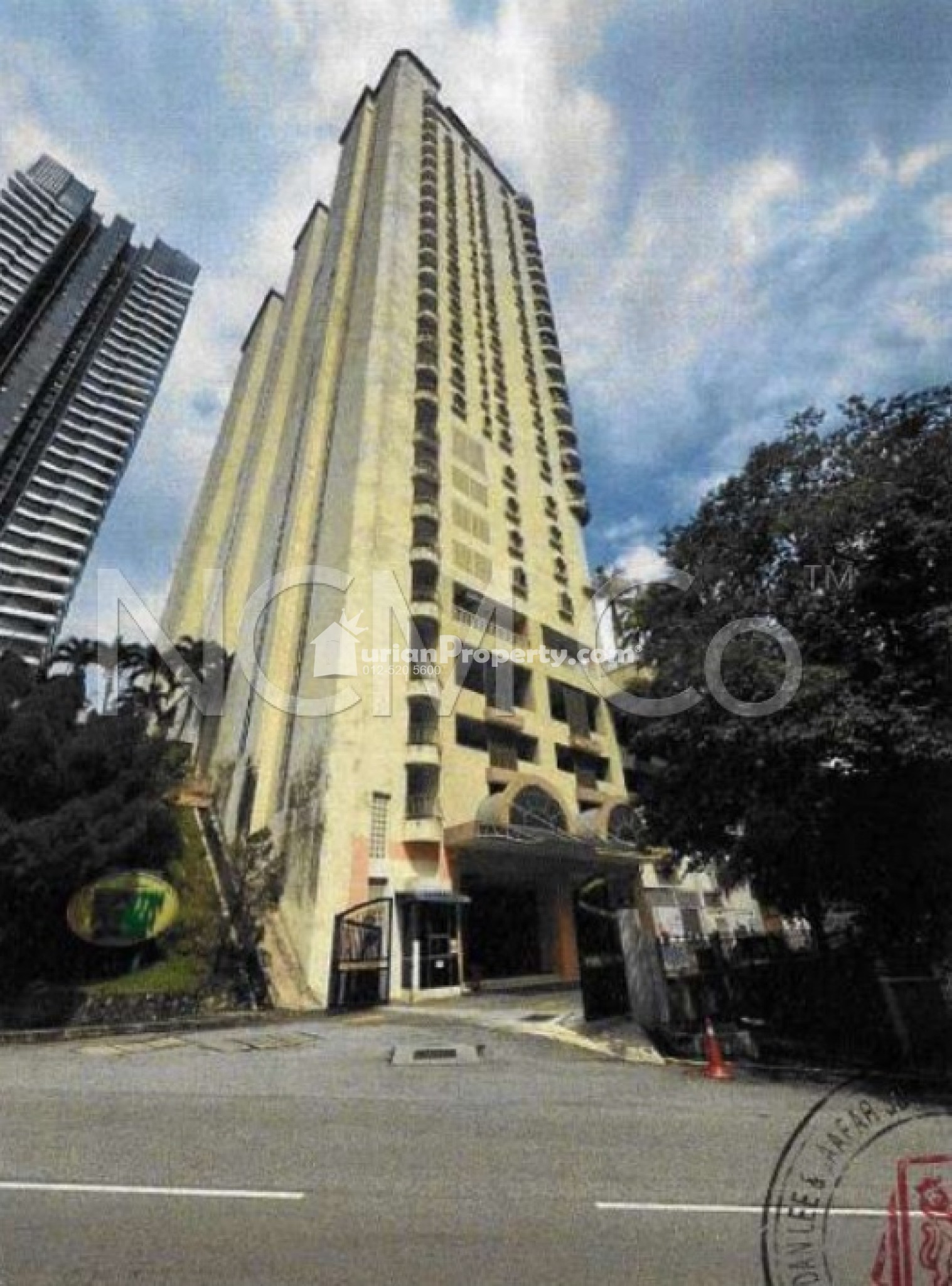 Penthouse For Auction at Seputih Permai