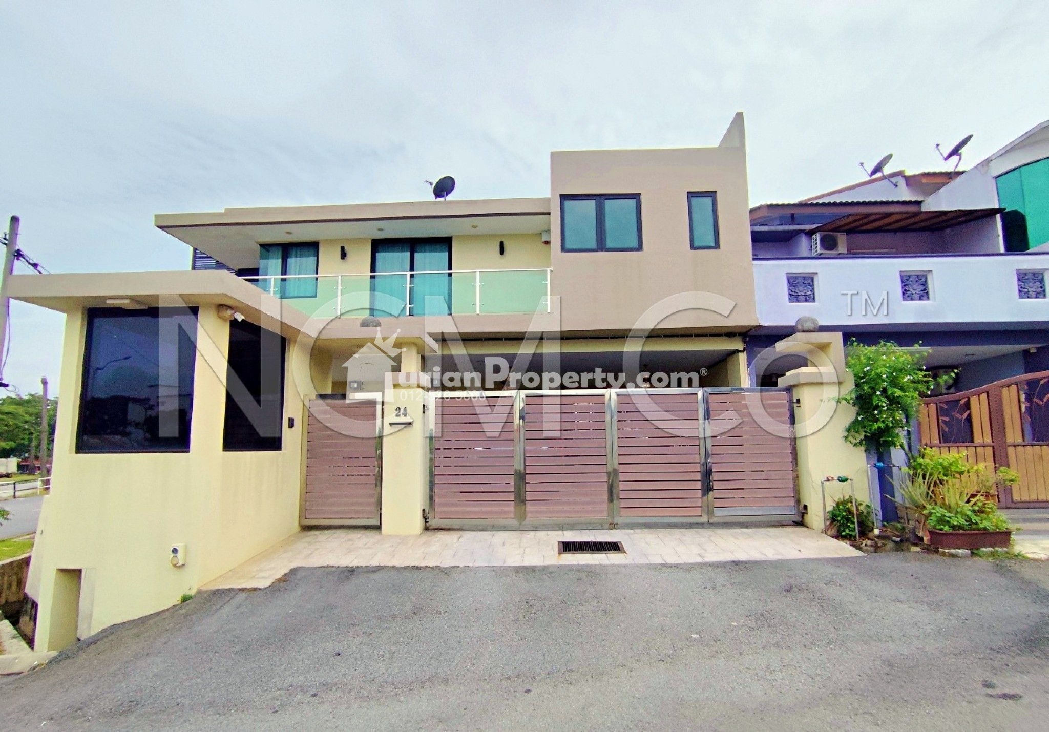 Terrace House For Auction at Taman Desa Indah