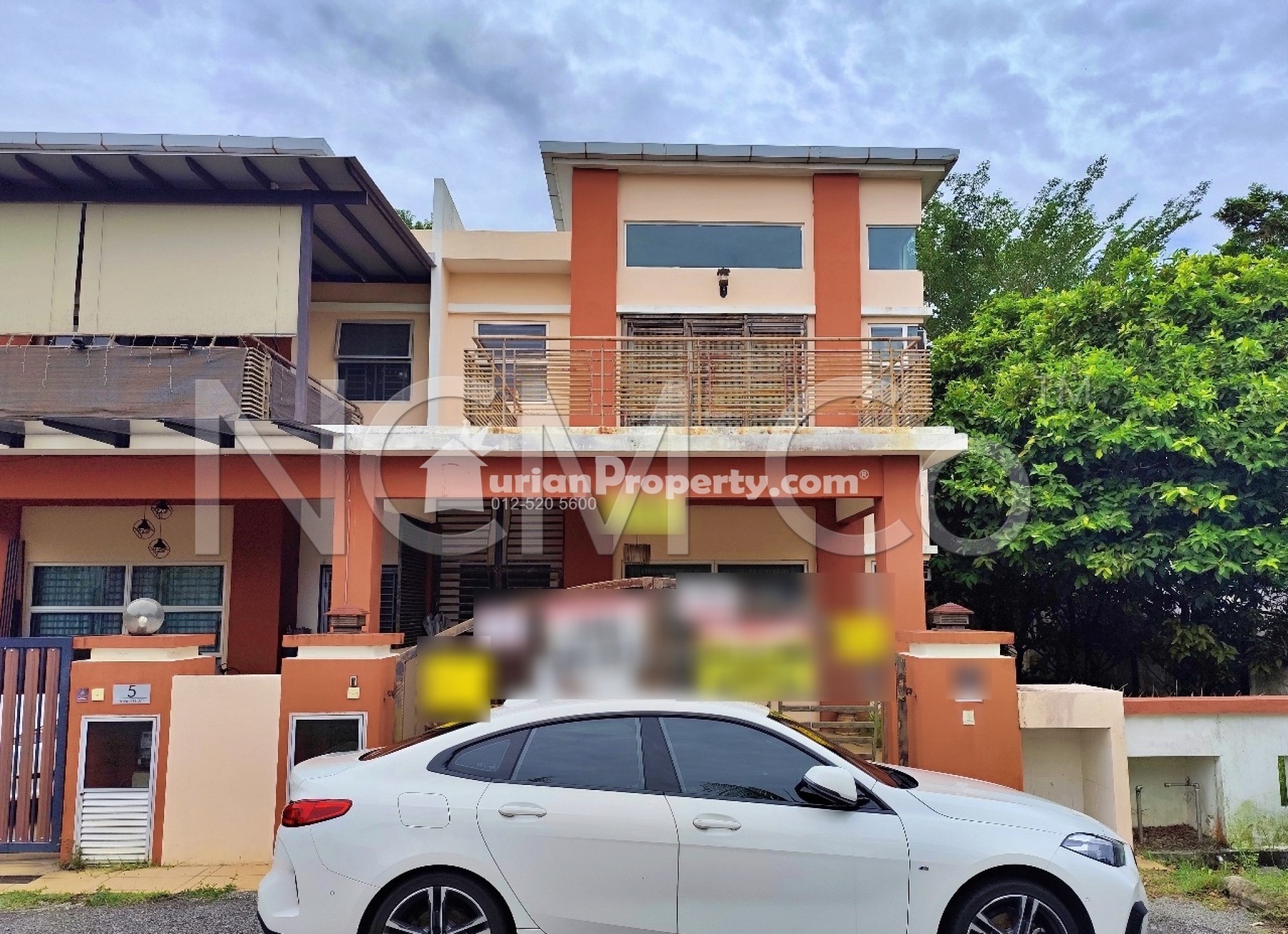 Semi D For Auction at Tiara Heights