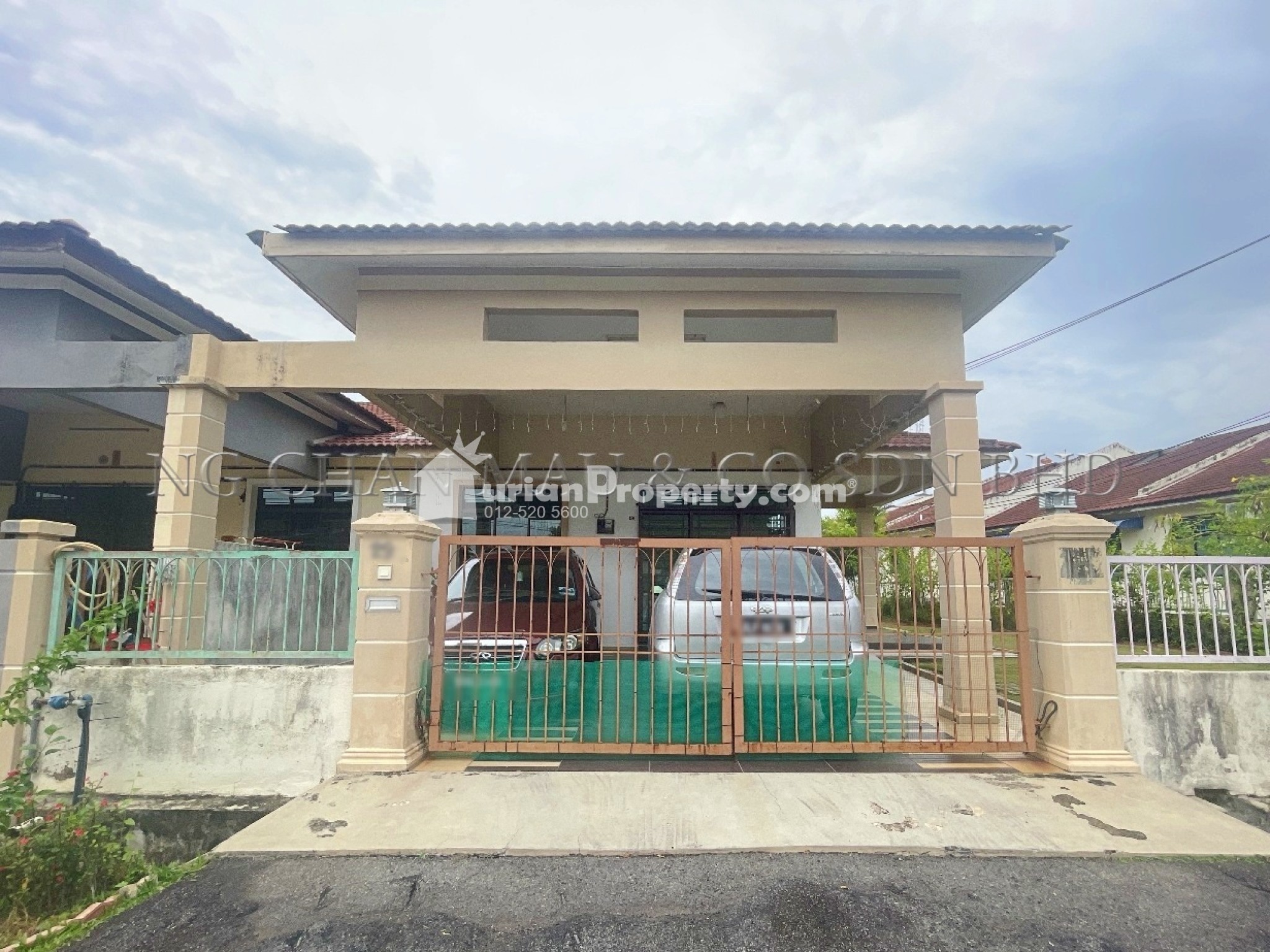 Terrace House For Auction at Taman Saujana Indah