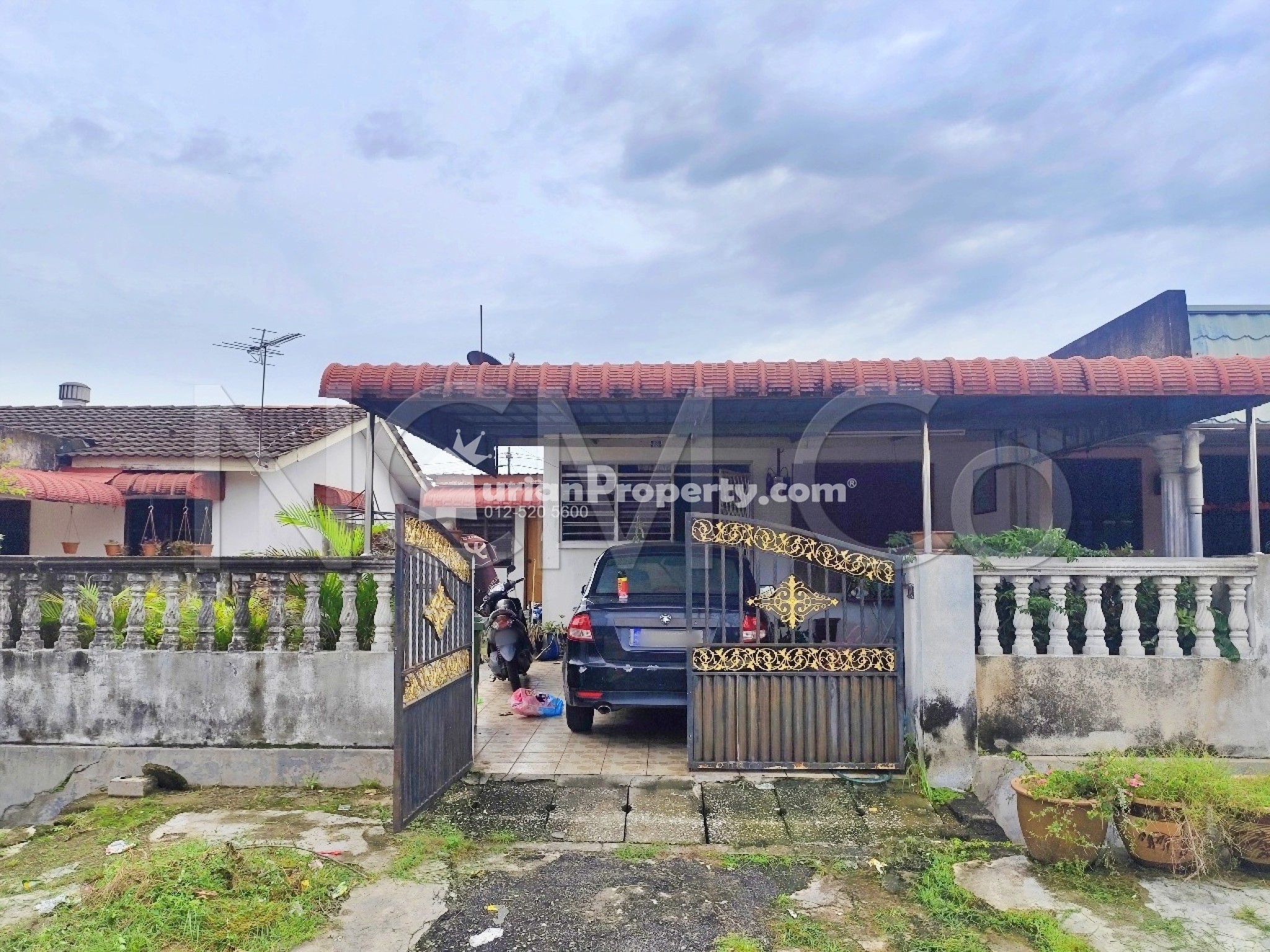 Terrace House For Auction at Taman Desa Pinji