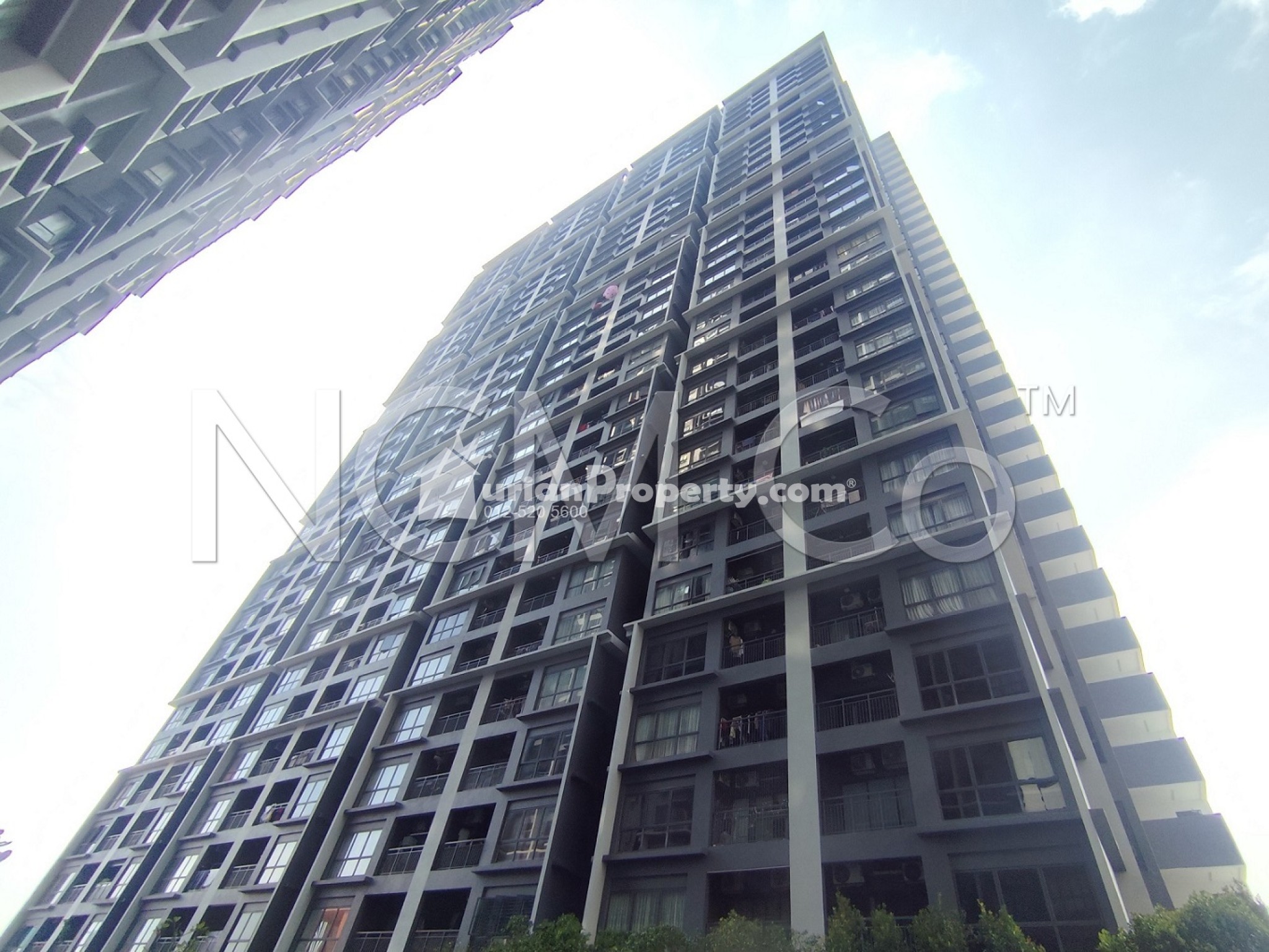 Apartment For Auction at The Holmes 2