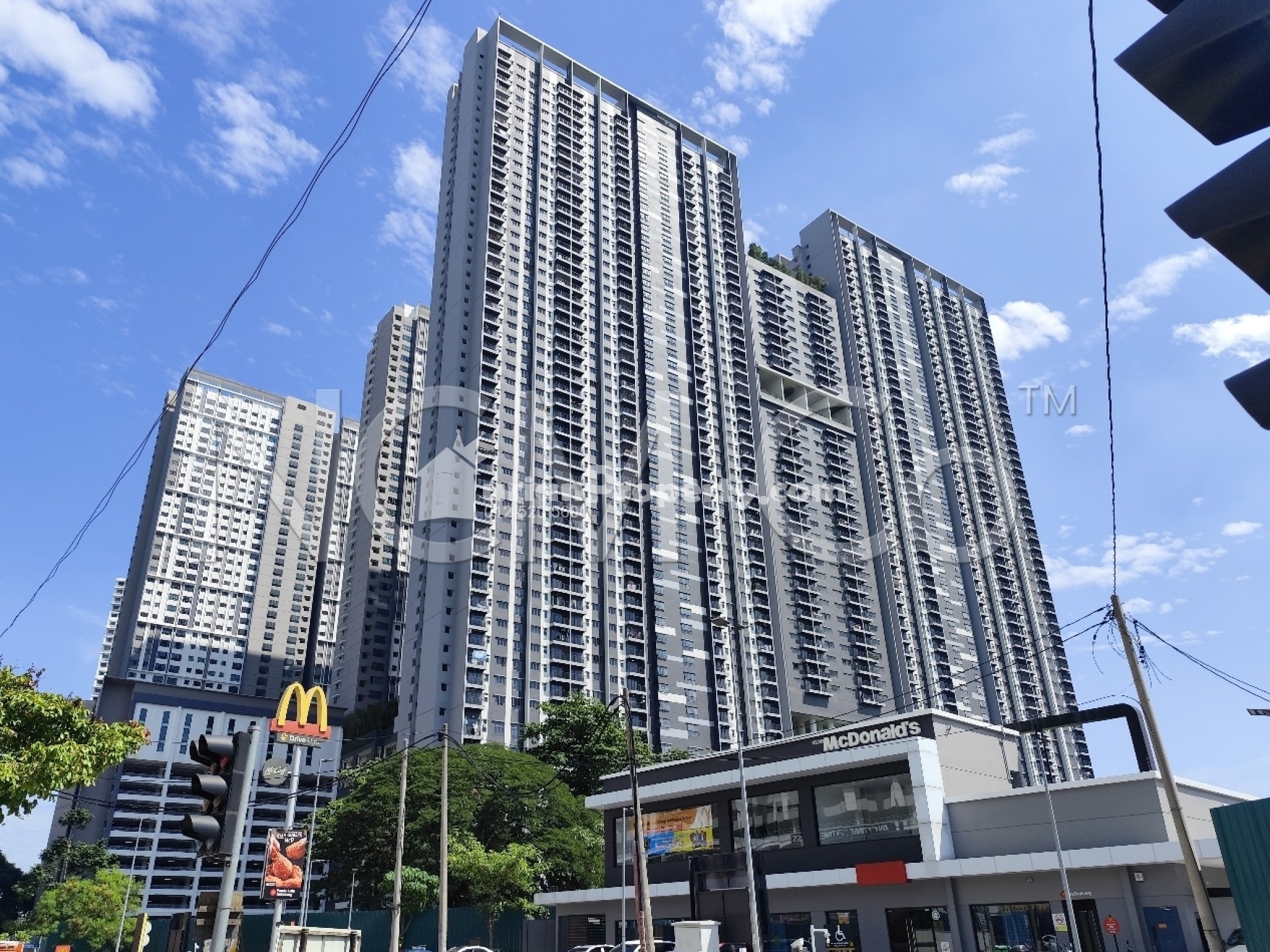 Serviced Residence For Auction at M Arisa