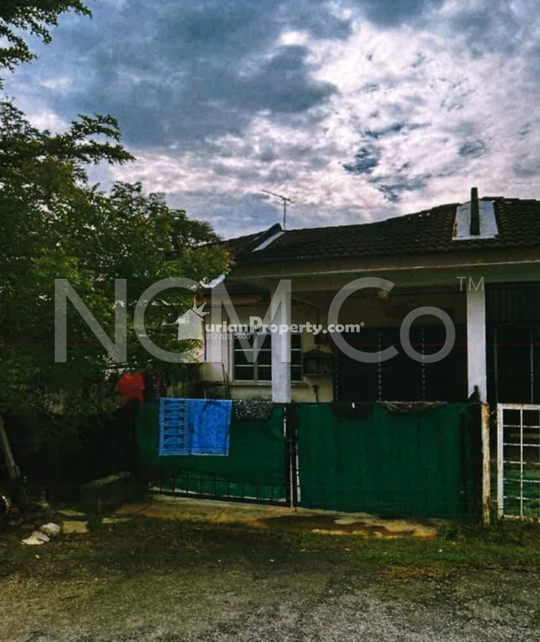 Terrace House For Auction at Taman Serai Perdana