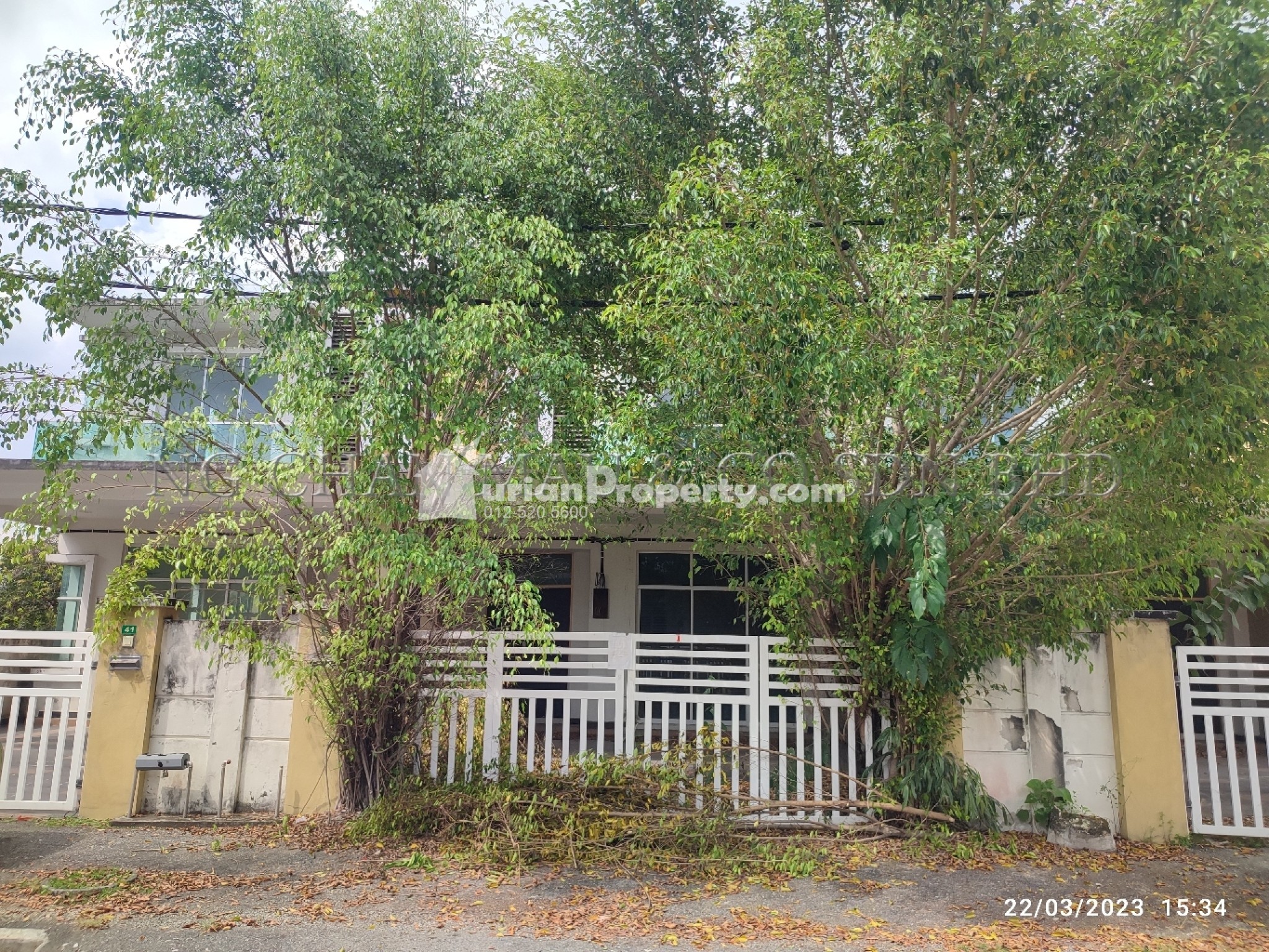 Terrace House For Auction at Tawas Impiana