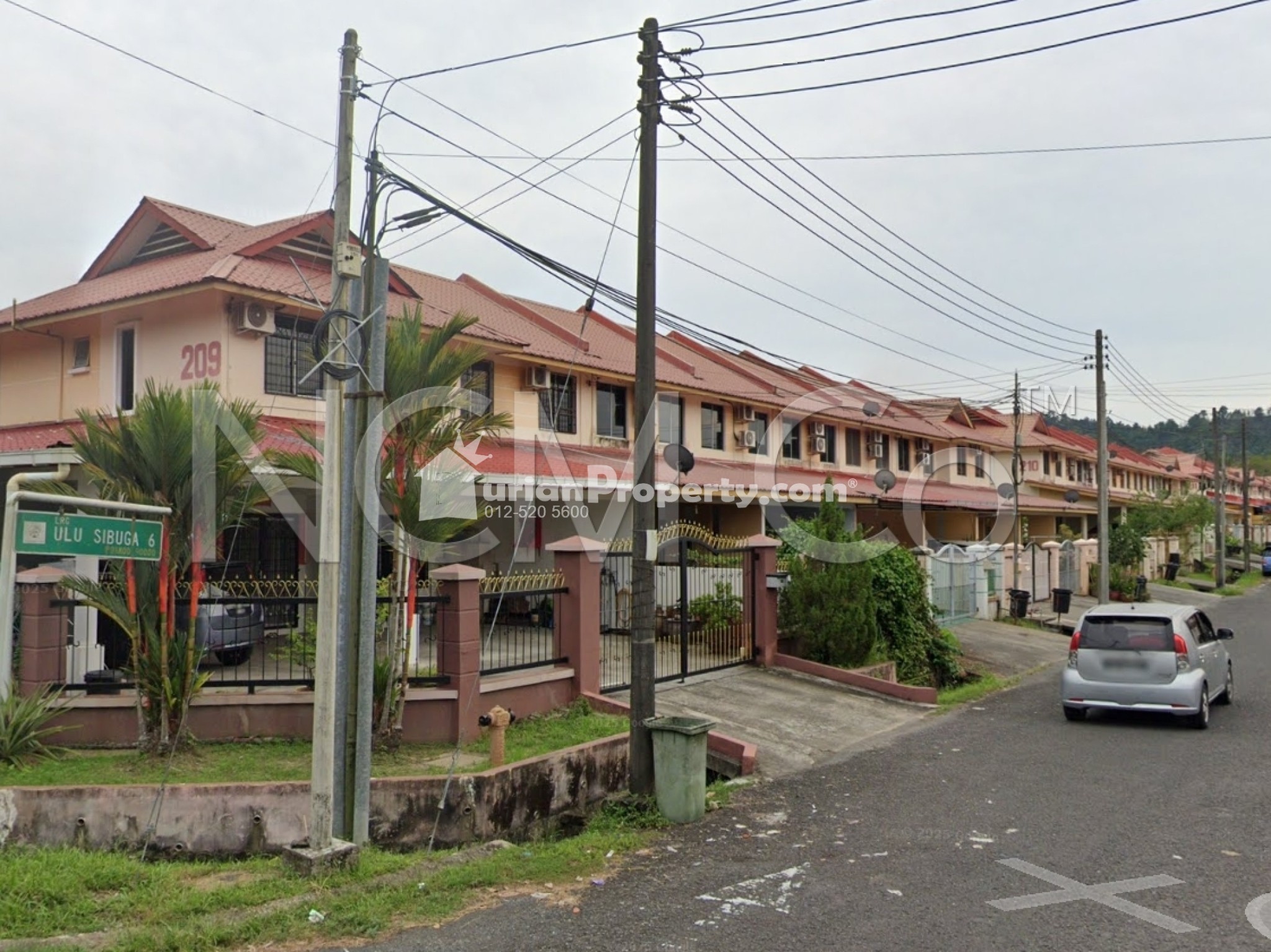 Terrace House For Auction at Taman Mawar