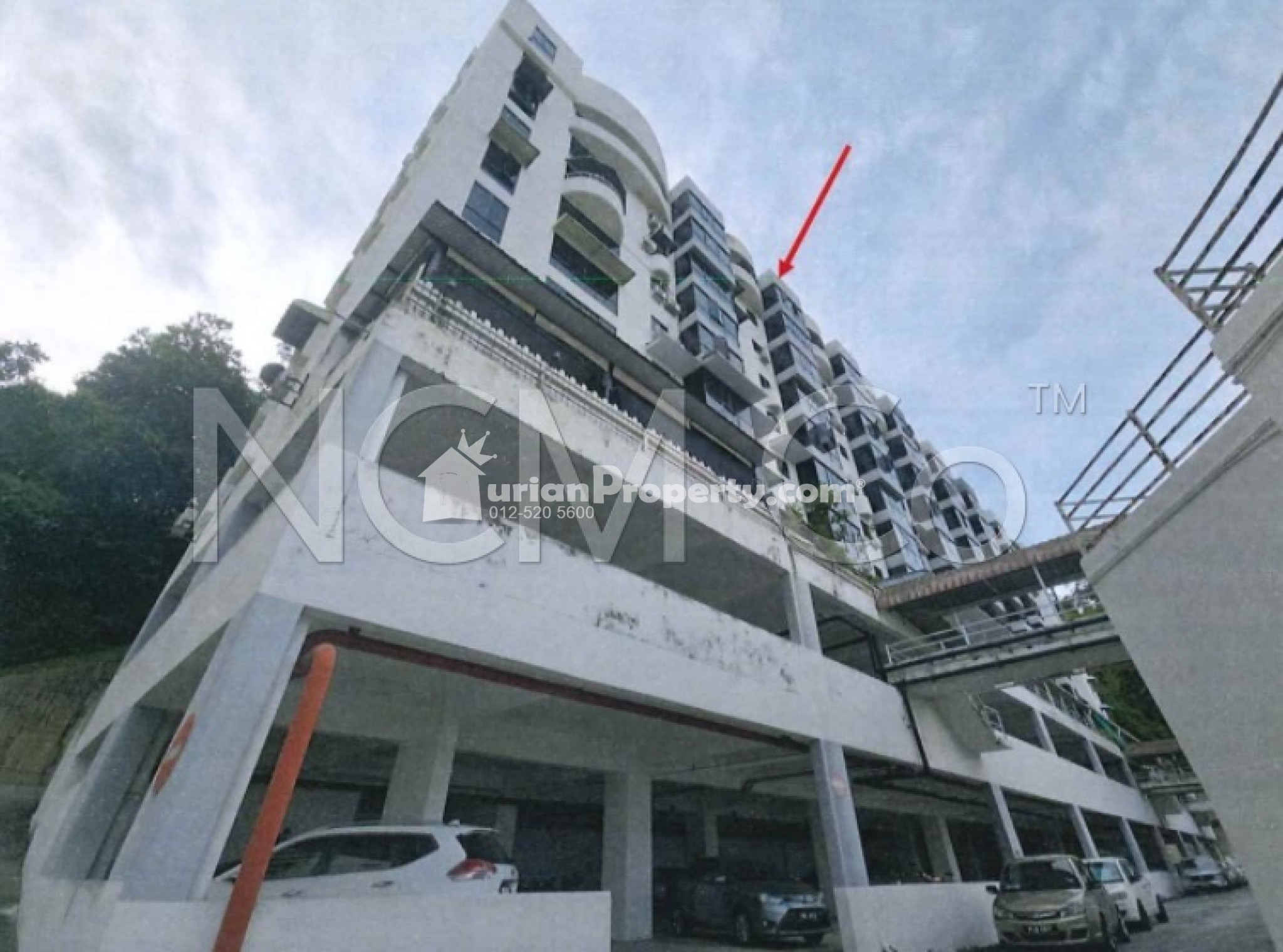 Apartment For Auction at Pearlvue Heights