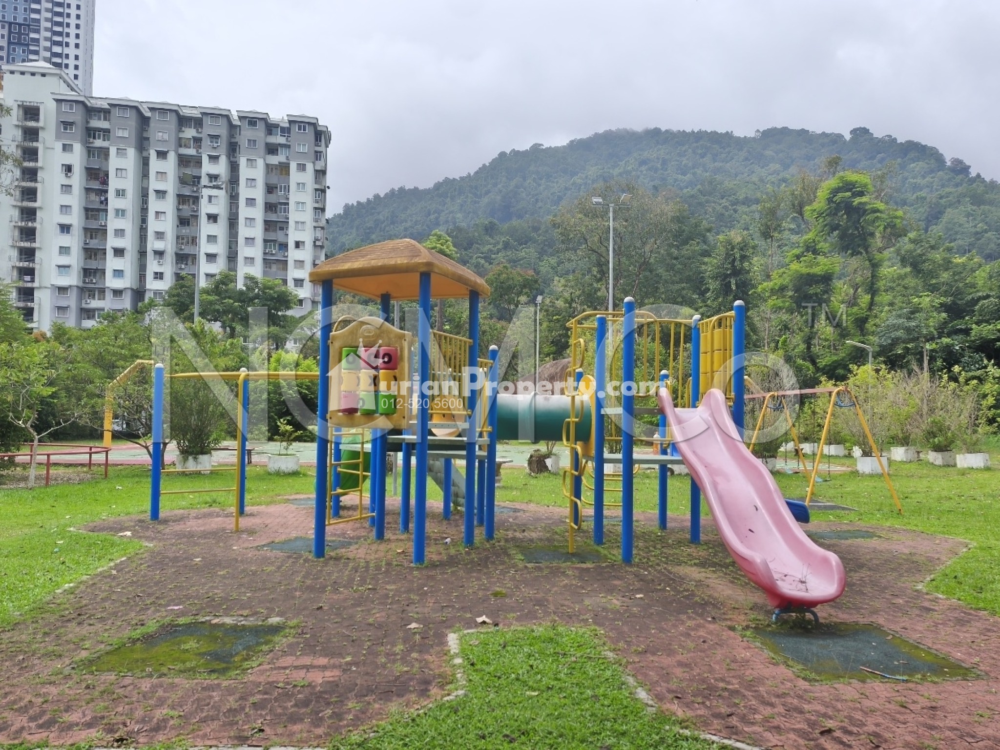 Flat For Auction at Taman Seri Setia